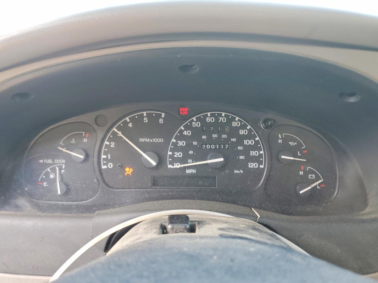 1999 Mazda B2500 Зеленый vin: 4F4YR12C2XTM44633