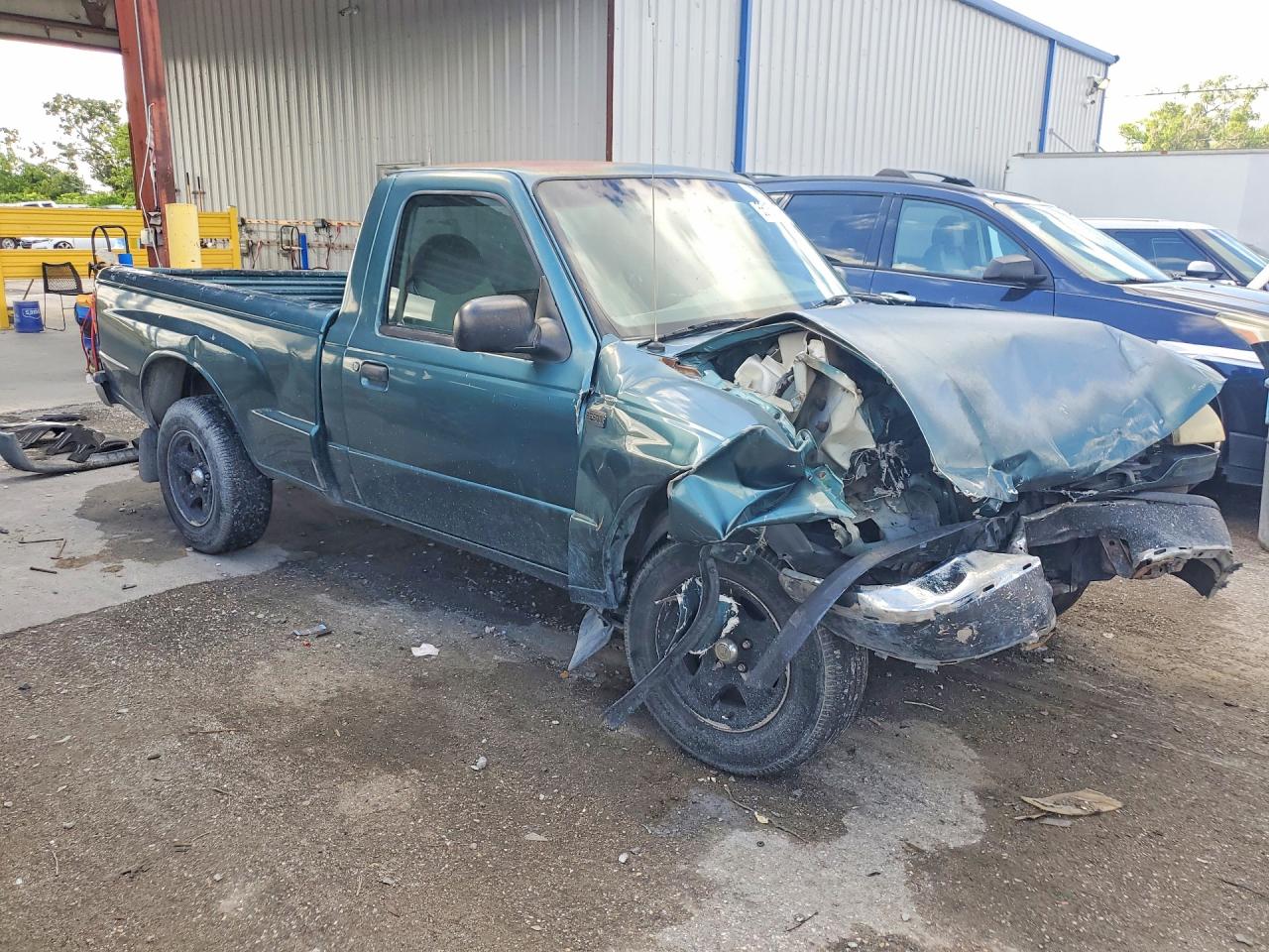 1999 Mazda B2500 Зеленый vin: 4F4YR12C2XTM44633
