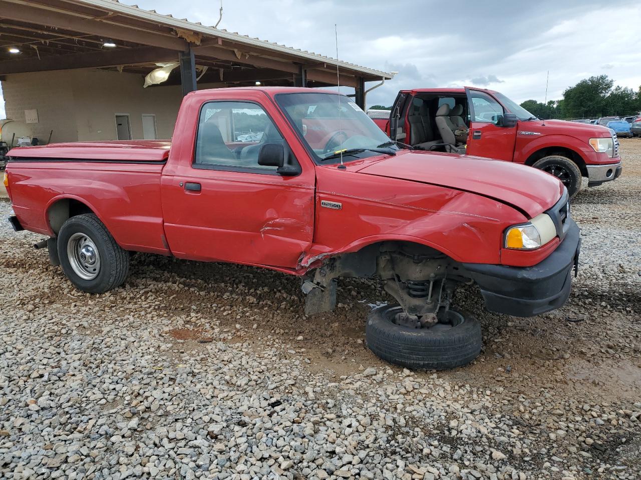 2001 Mazda B2500 Красный vin: 4F4YR12C31TM04939