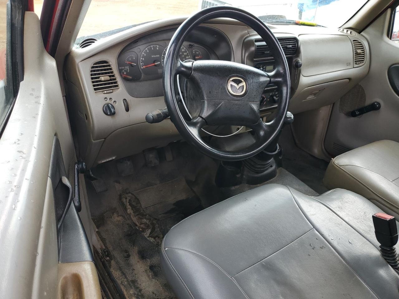 2001 Mazda B2500 Красный vin: 4F4YR12C31TM04939