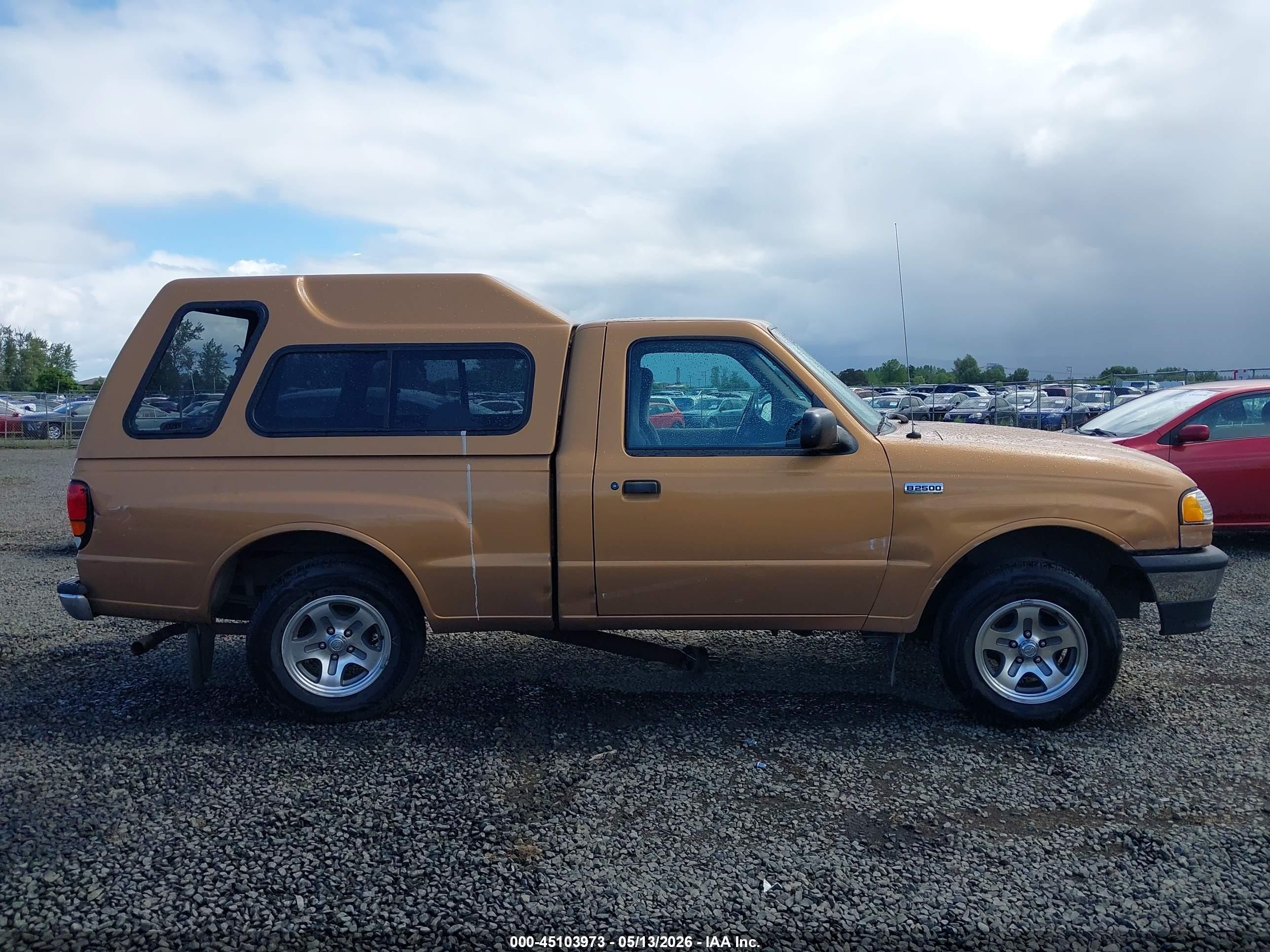 1999 Mazda B2500 Se/sx/tl Оранжевый vin: 4F4YR12C3XTM01936