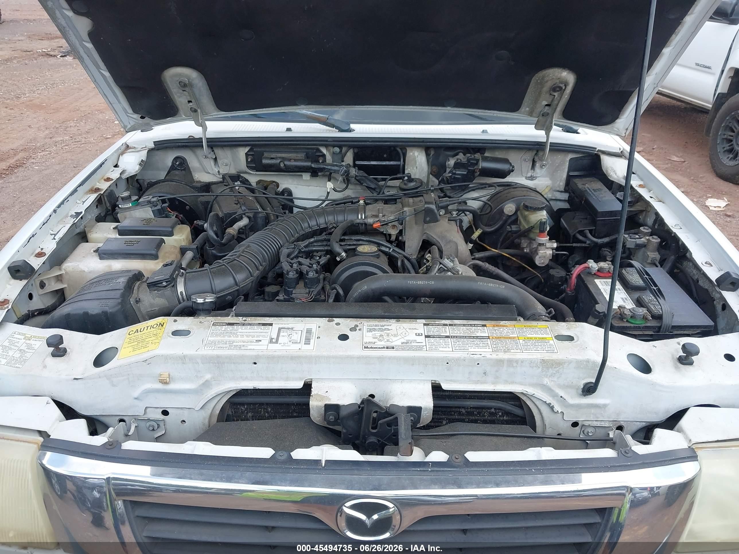 1999 Mazda B2500 Se/sx/tl White vin: 4F4YR12C4XTM17174
