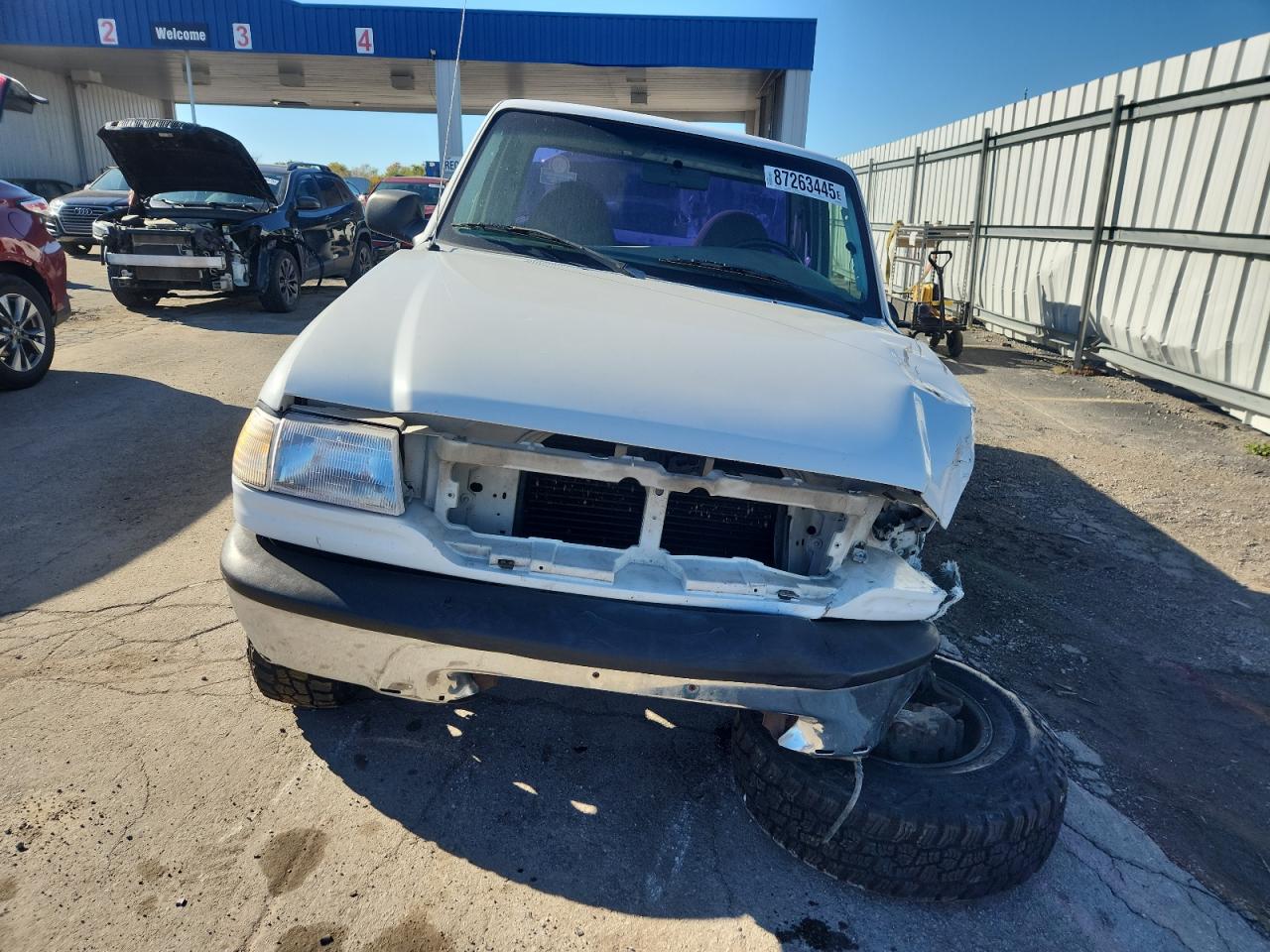 1999 Mazda B2500 White vin: 4F4YR12C4XTM23413