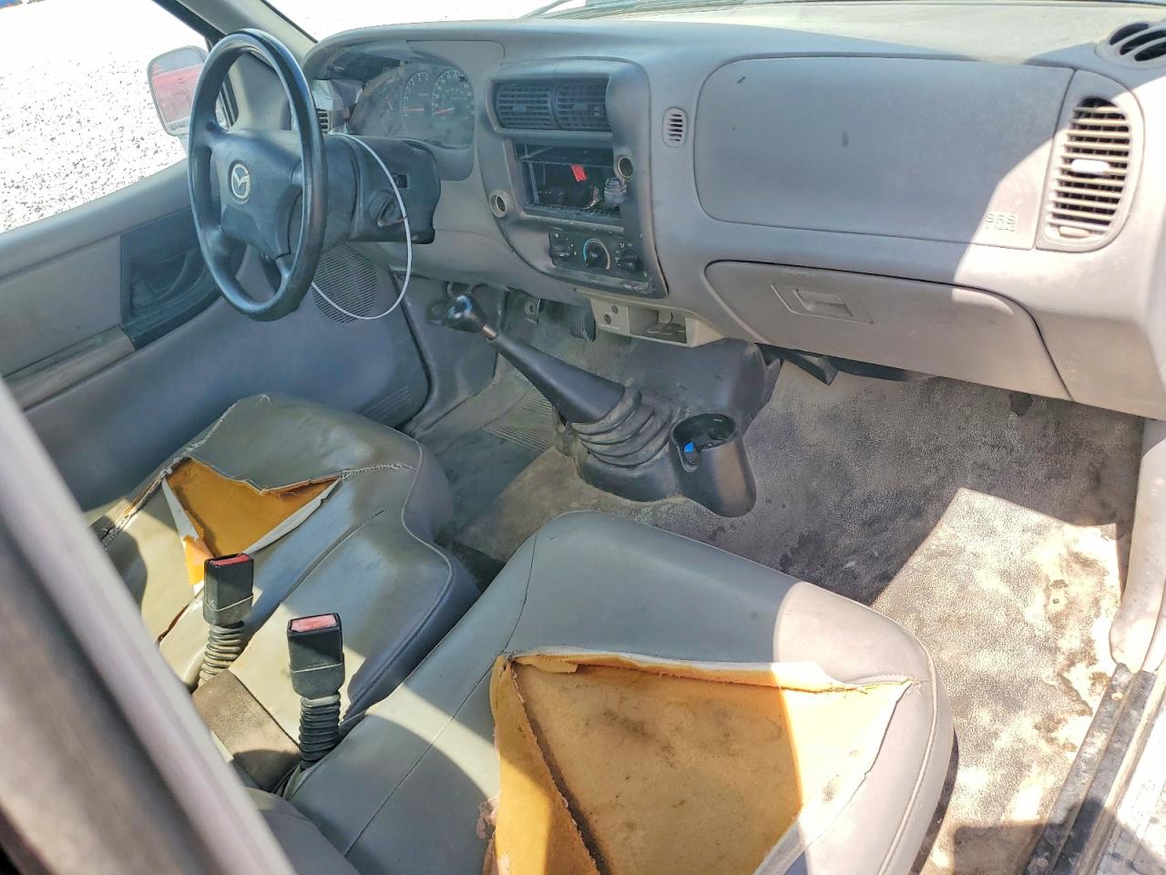 2001 Mazda B2500 Black vin: 4F4YR12C51TM12833
