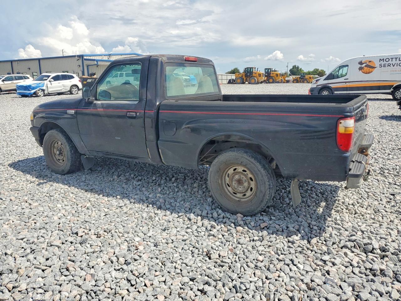 2001 Mazda B2500 Black vin: 4F4YR12C51TM12833