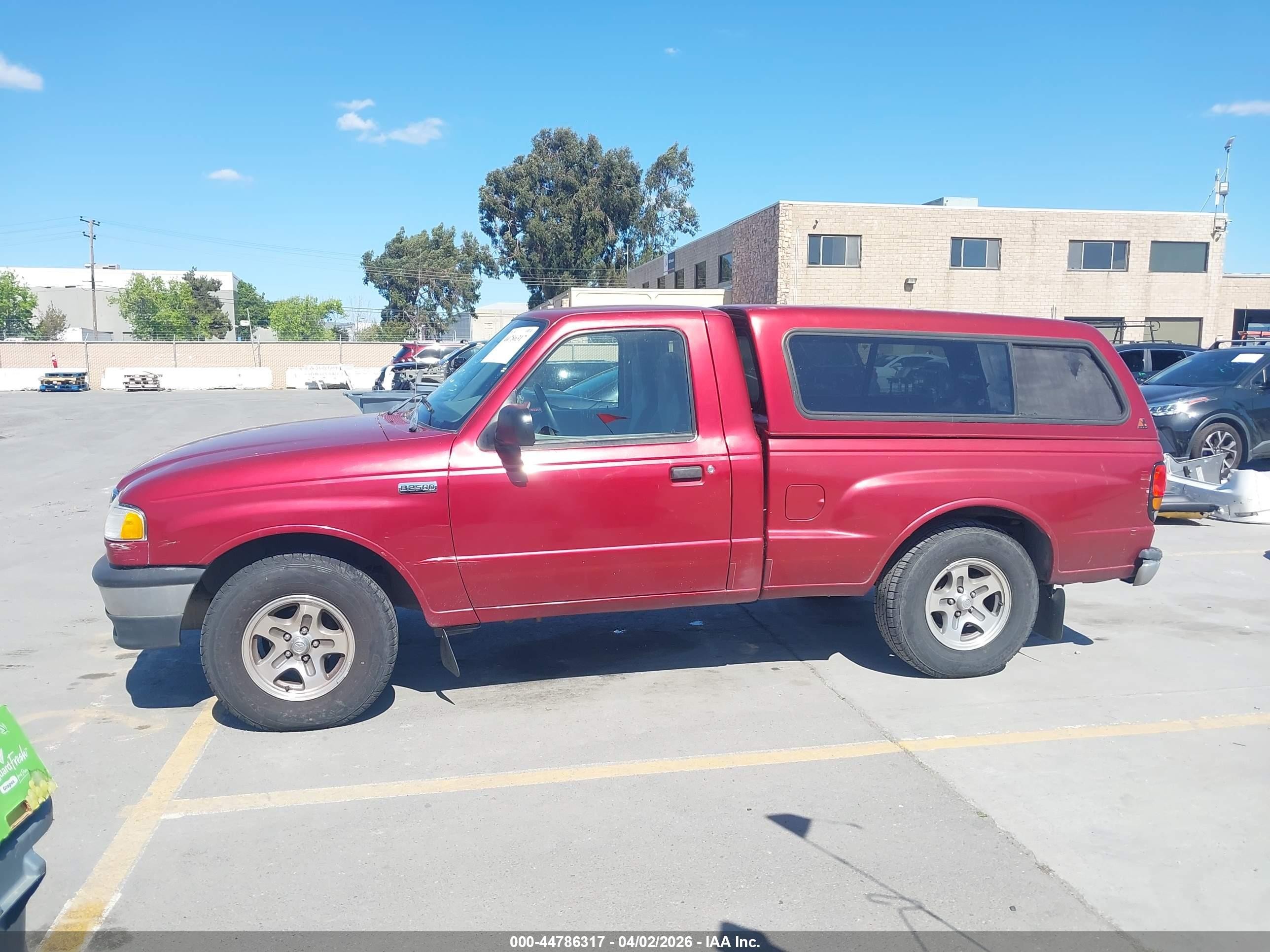 1999 Mazda B2500 Se/sx/tl Red vin: 4F4YR12C5XTM10797