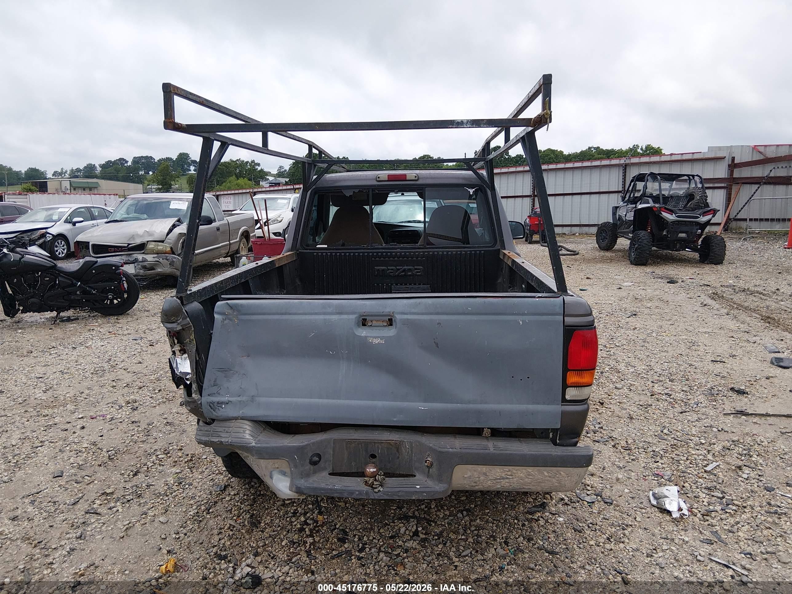1999 Mazda B2500 Se/sx/tl Серый vin: 4F4YR12C5XTM44867