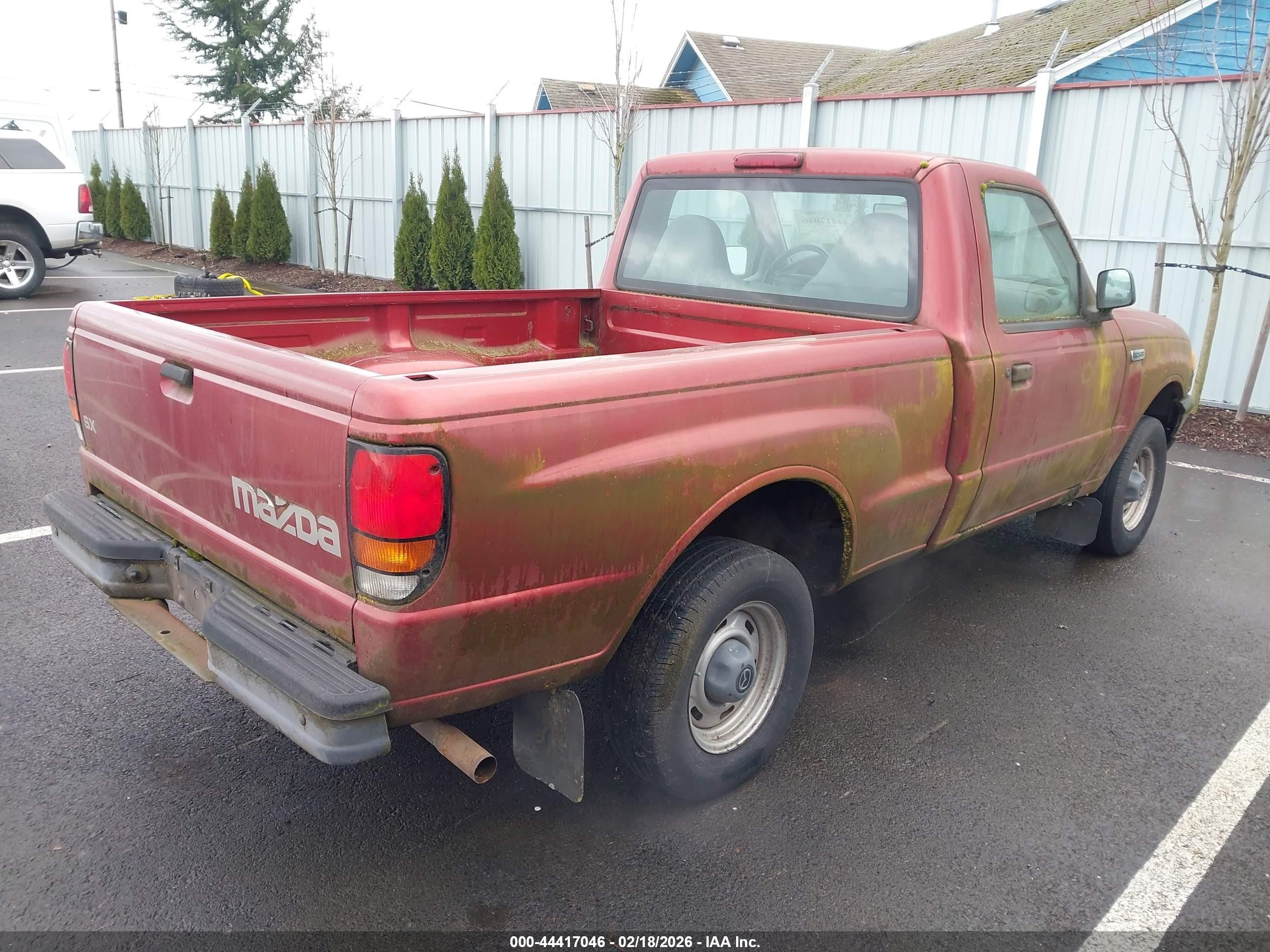 1999 Mazda B2500 Se/sx/tl Красный vin: 4F4YR12C6XTM33084