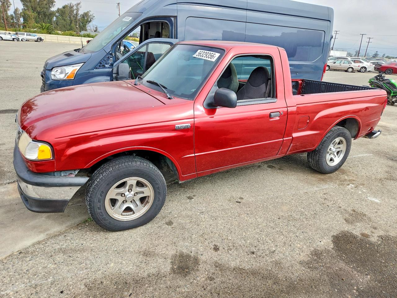 2000 Mazda B2500 Red vin: 4F4YR12C6YTM26668
