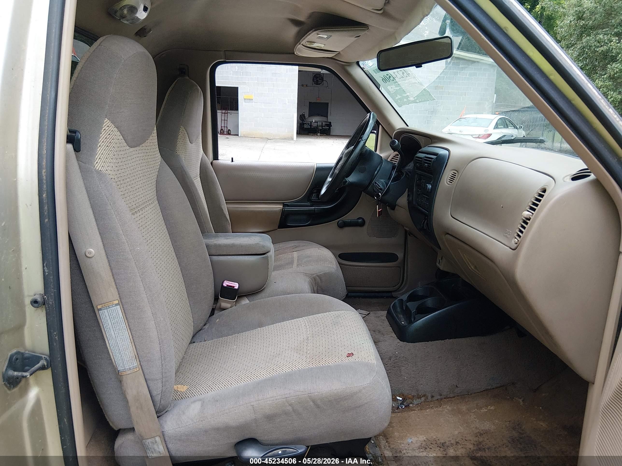 1999 Mazda B2500 Se/sx/tl Gold vin: 4F4YR12C7XTM38746