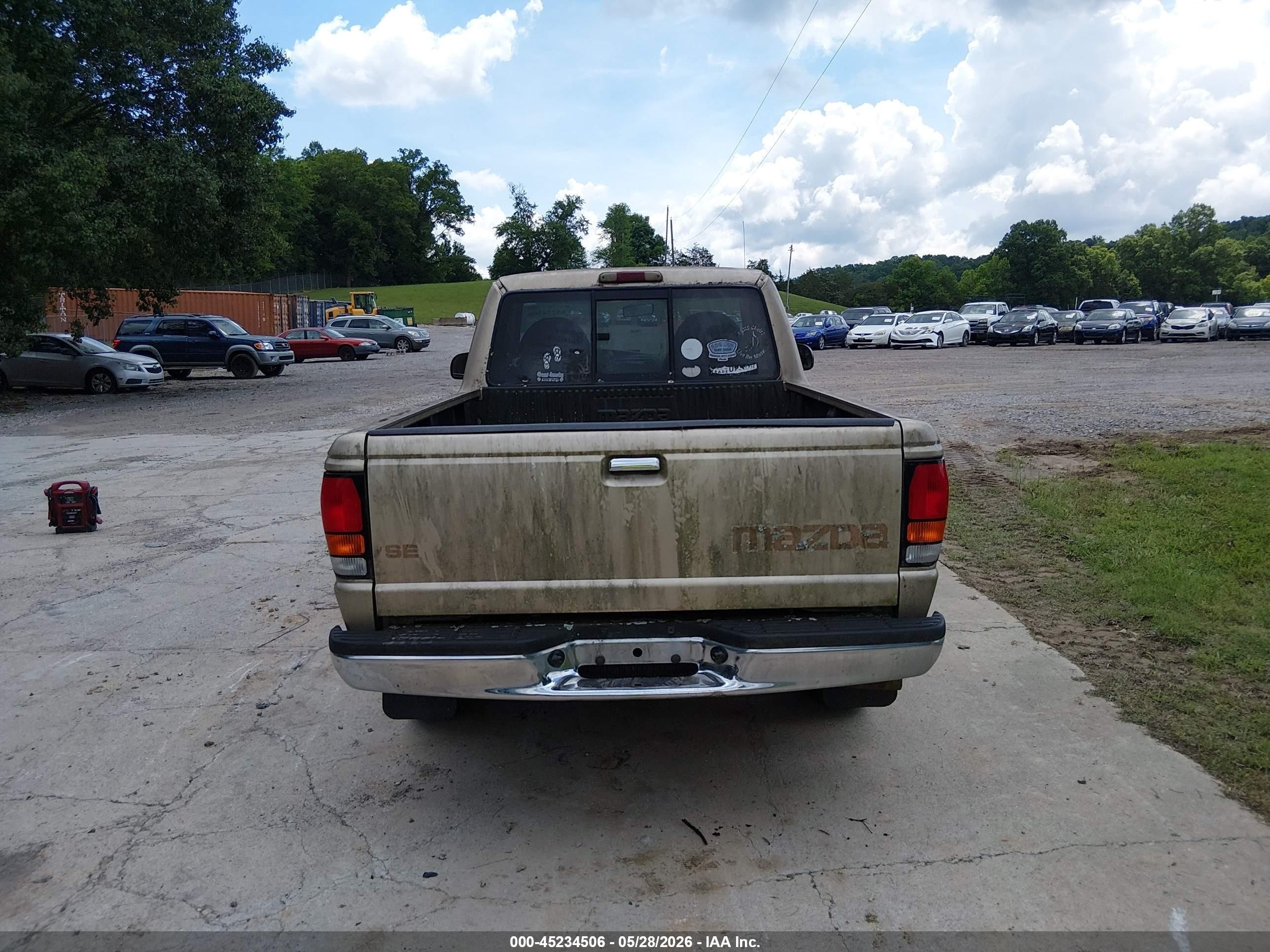1999 Mazda B2500 Se/sx/tl Gold vin: 4F4YR12C7XTM38746