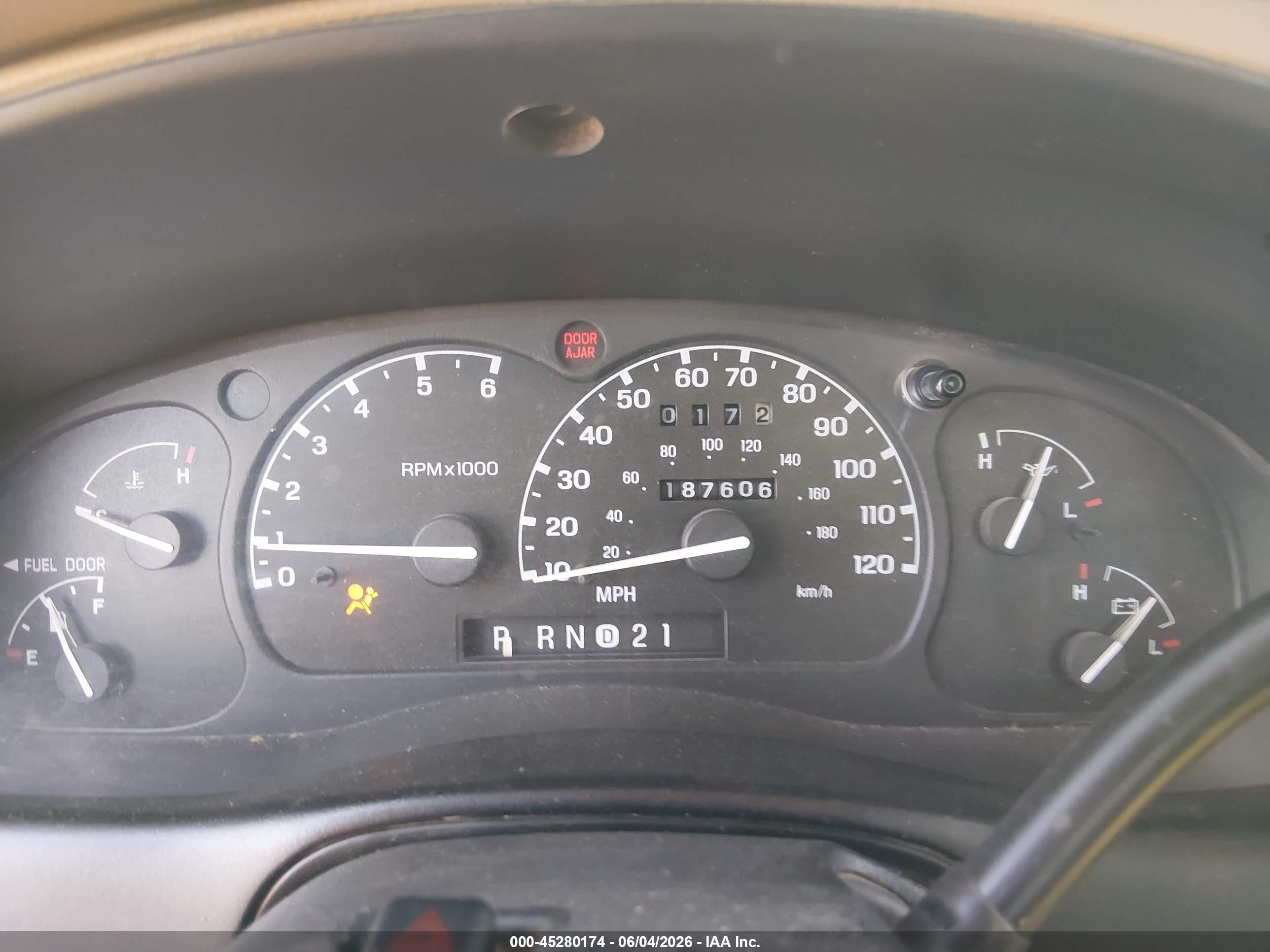 2000 Mazda B2500 Se/sx Green vin: 4F4YR12C7YTM16926
