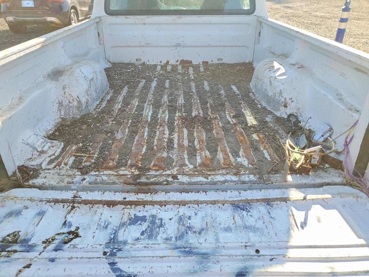 1999 Mazda B2500 White vin: 4F4YR12C8XTM00362