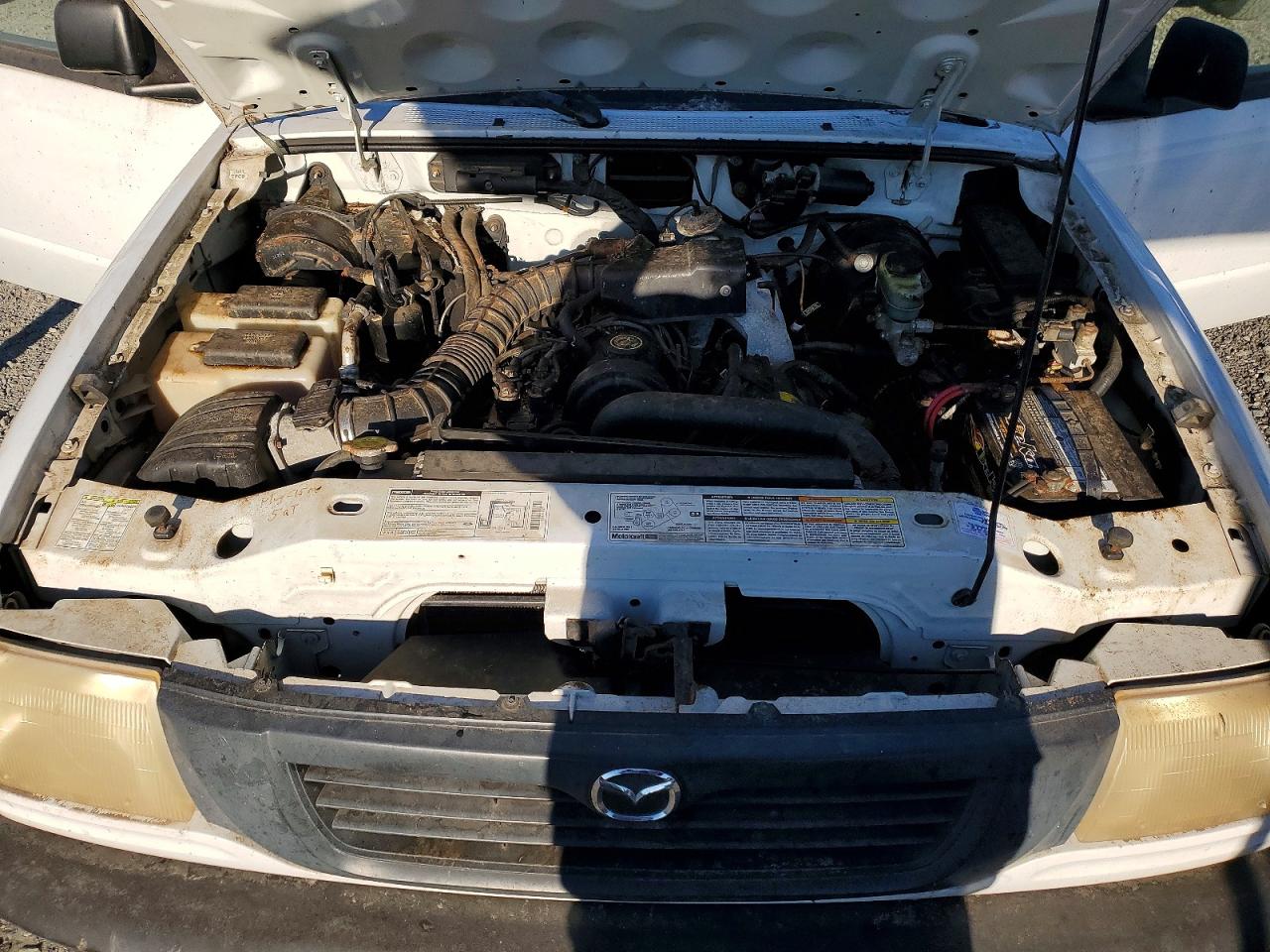 1999 Mazda B2500 White vin: 4F4YR12C8XTM00362