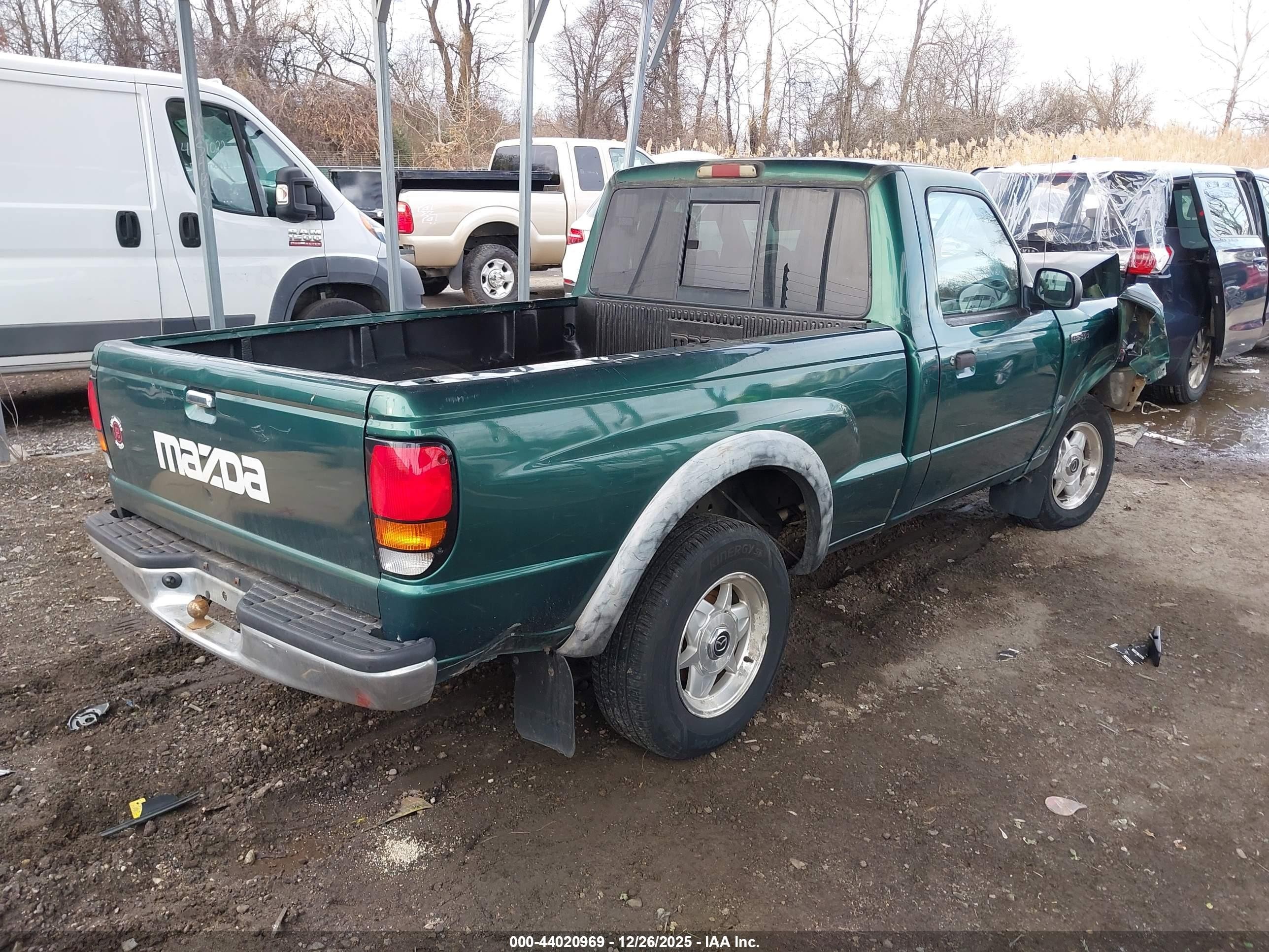 1999 Mazda B2500 Se/sx/tl Зеленый vin: 4F4YR12C8XTM31837