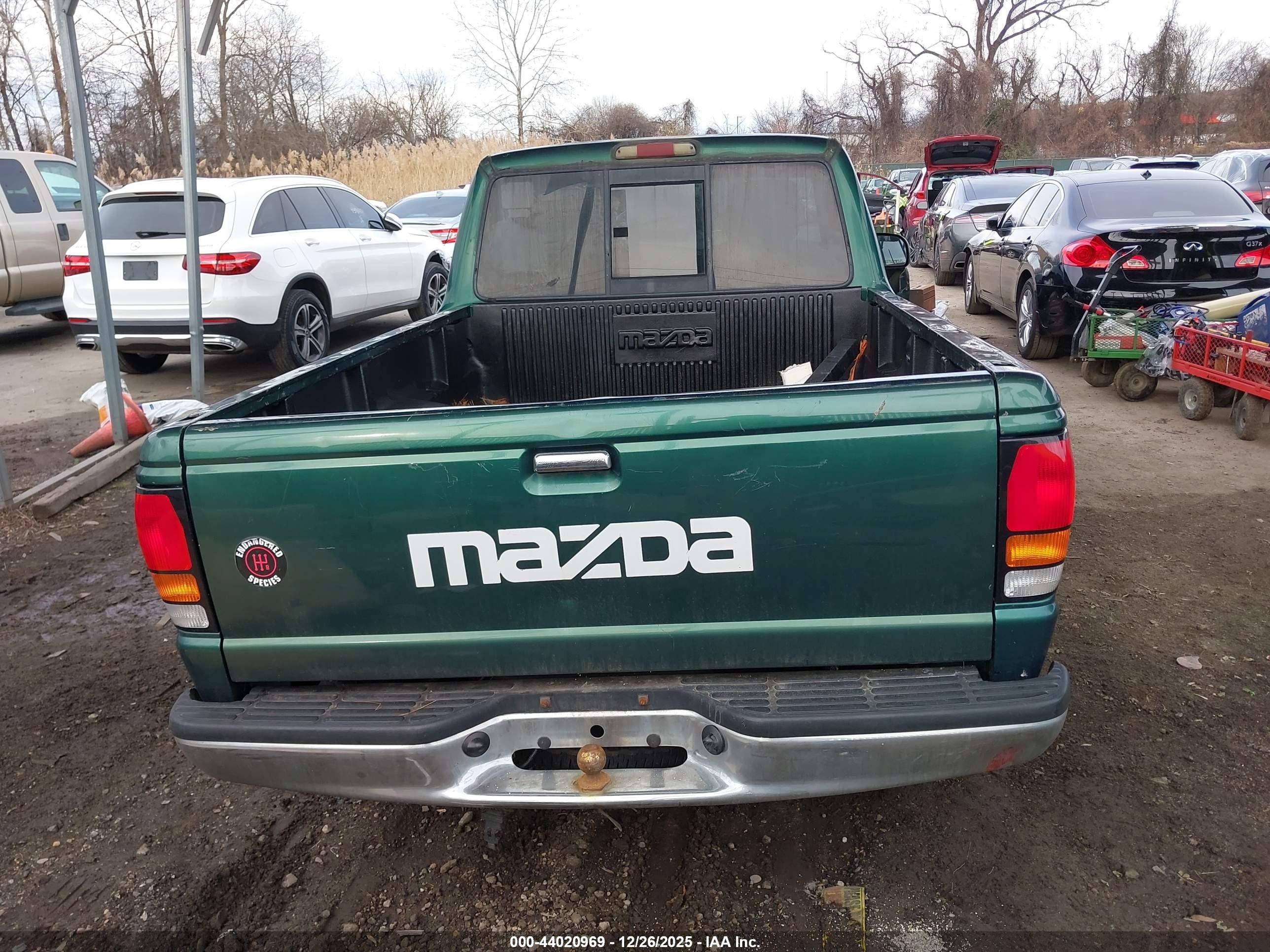 1999 Mazda B2500 Se/sx/tl Зеленый vin: 4F4YR12C8XTM31837