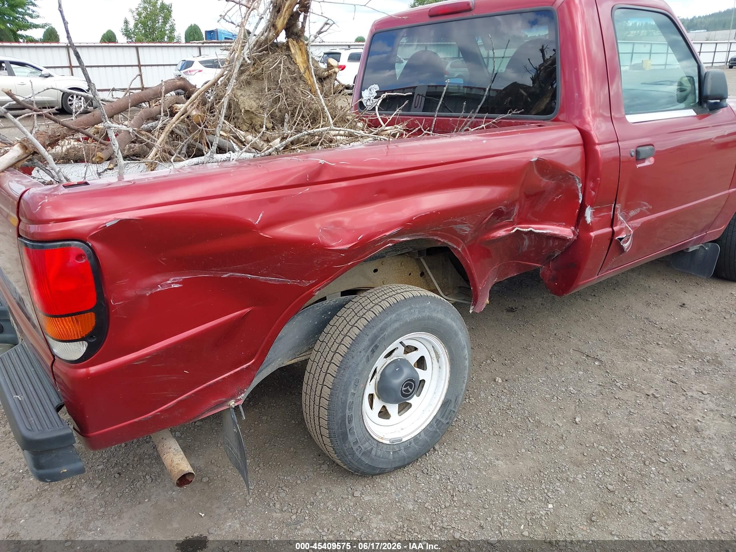 1999 Mazda B2500 Se/sx/tl Burgundy vin: 4F4YR12C8XTM48170