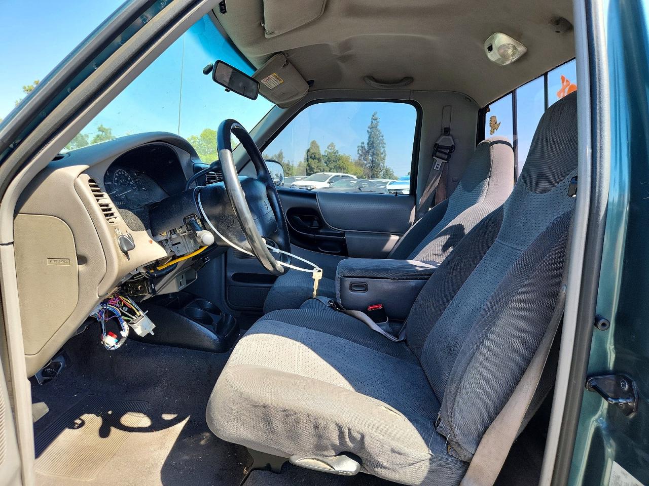 2000 Mazda B2500 Green vin: 4F4YR12C8YTM22265