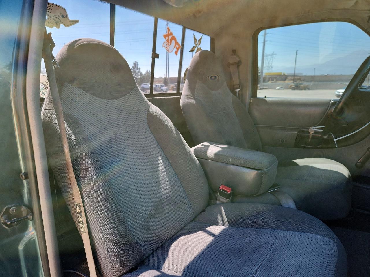 2000 Mazda B2500 Green vin: 4F4YR12C8YTM22265