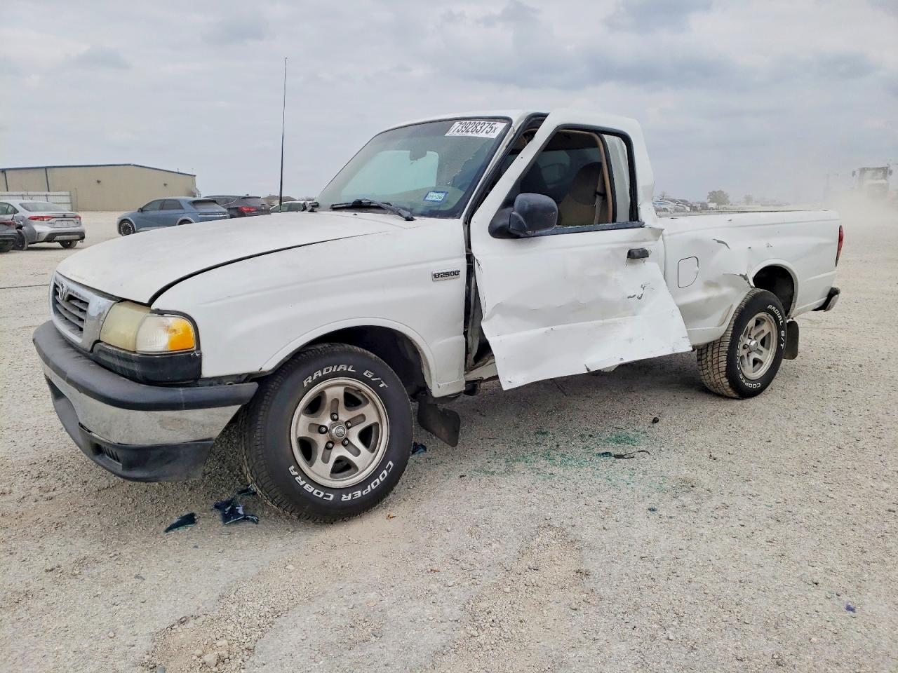 1999 Mazda B2500 White vin: 4F4YR12C9XTM23181