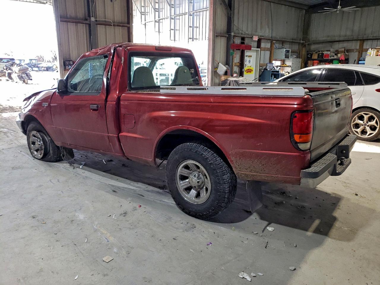 1999 Mazda B2500 Бордовый vin: 4F4YR12CXXTM41513