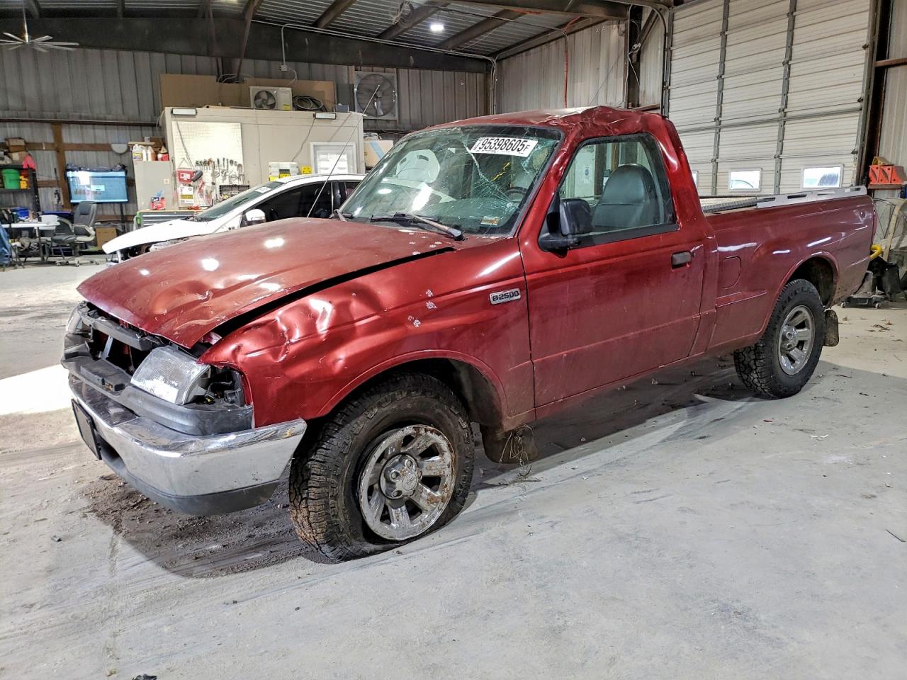 1999 Mazda B2500 Burgundy vin: 4F4YR12CXXTM41513