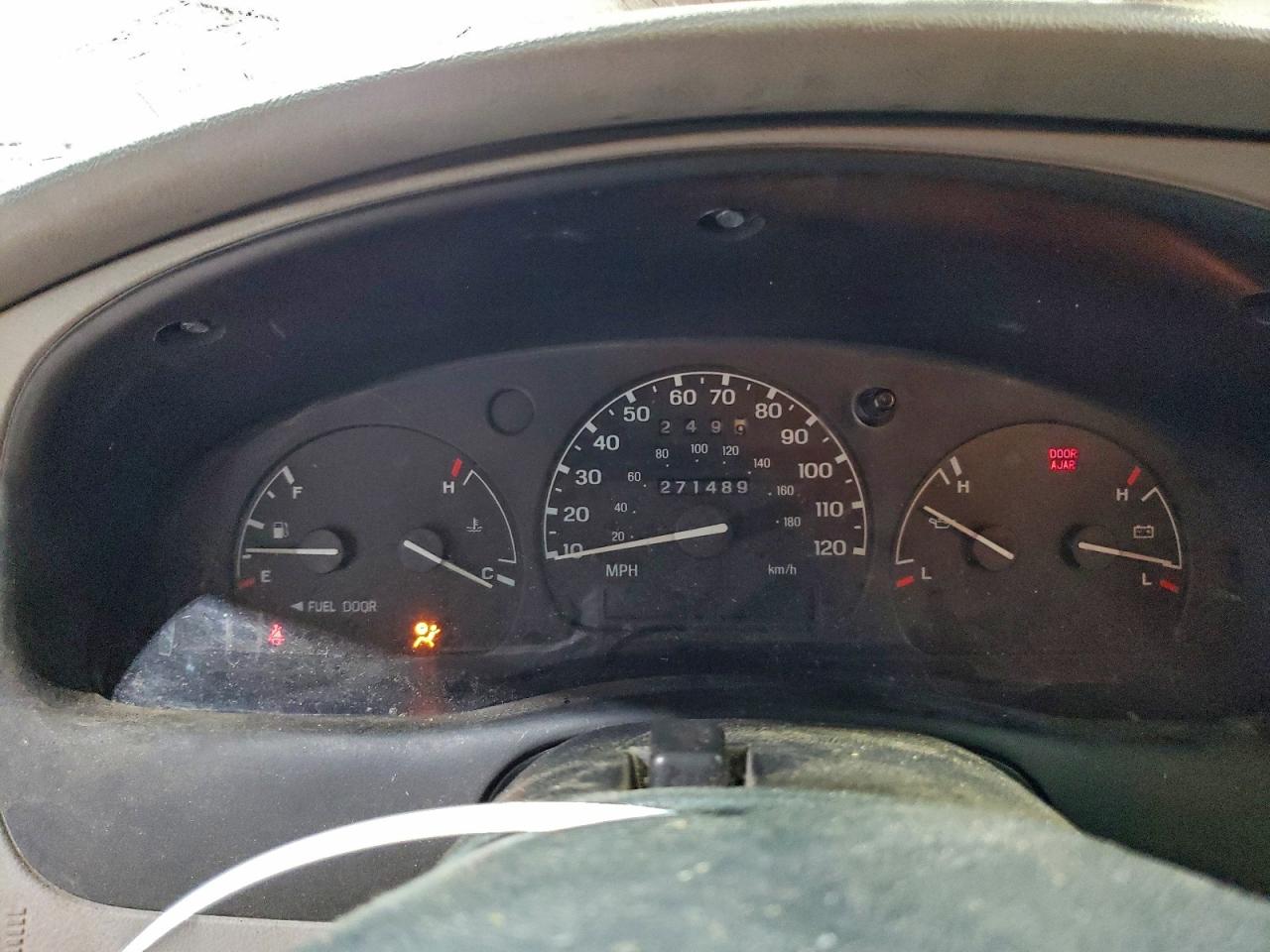 1999 Mazda B2500 Бордовый vin: 4F4YR12CXXTM41513