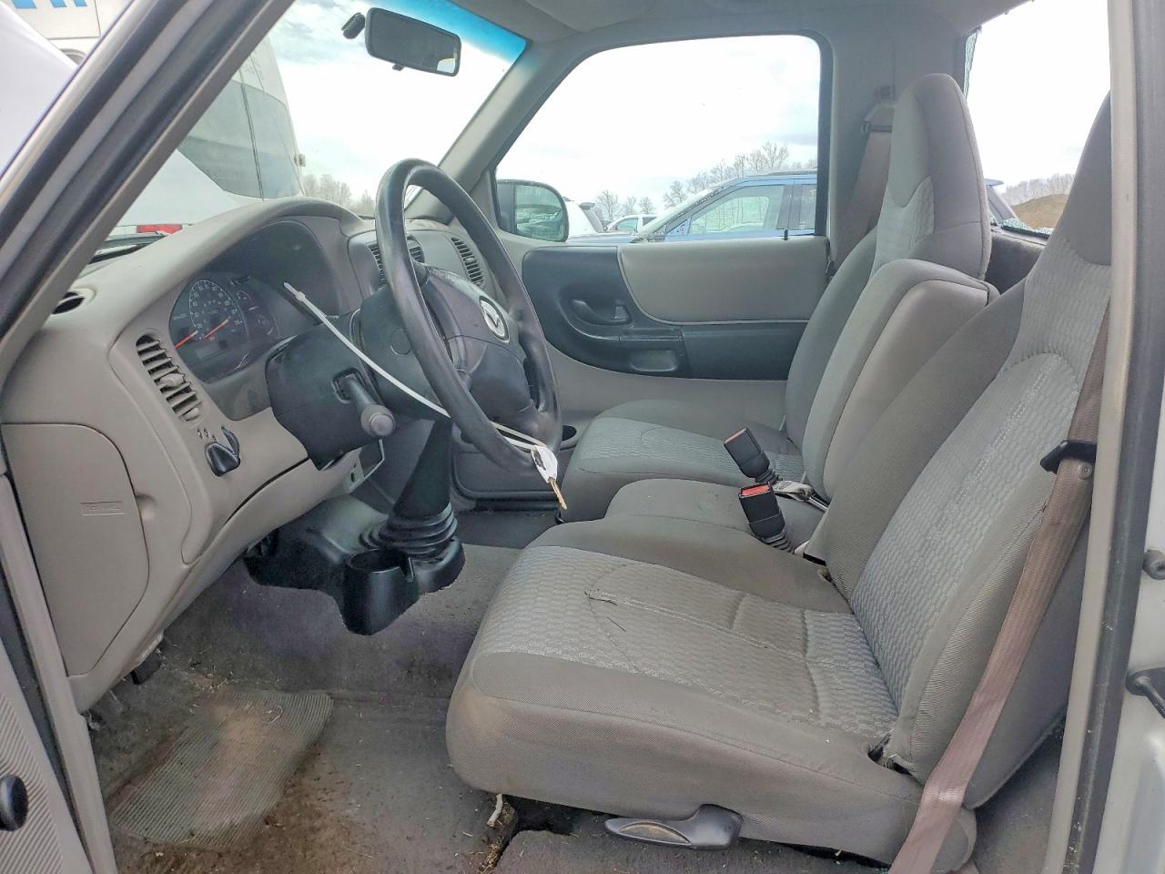 2001 Mazda B2300 Silver vin: 4F4YR12D01TM30830
