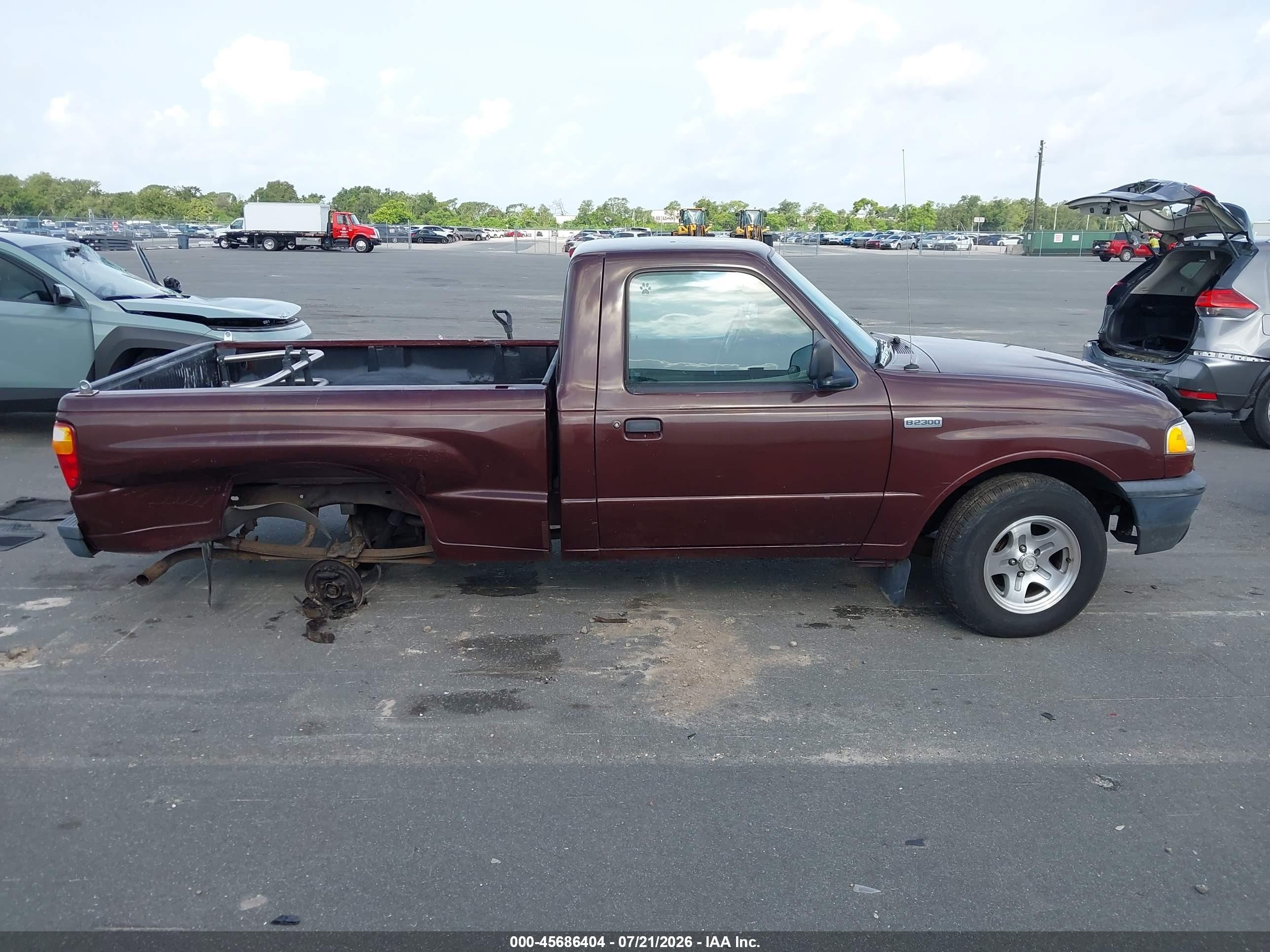 2003 Mazda B2300   Коричневый vin: 4F4YR12D03TM10886