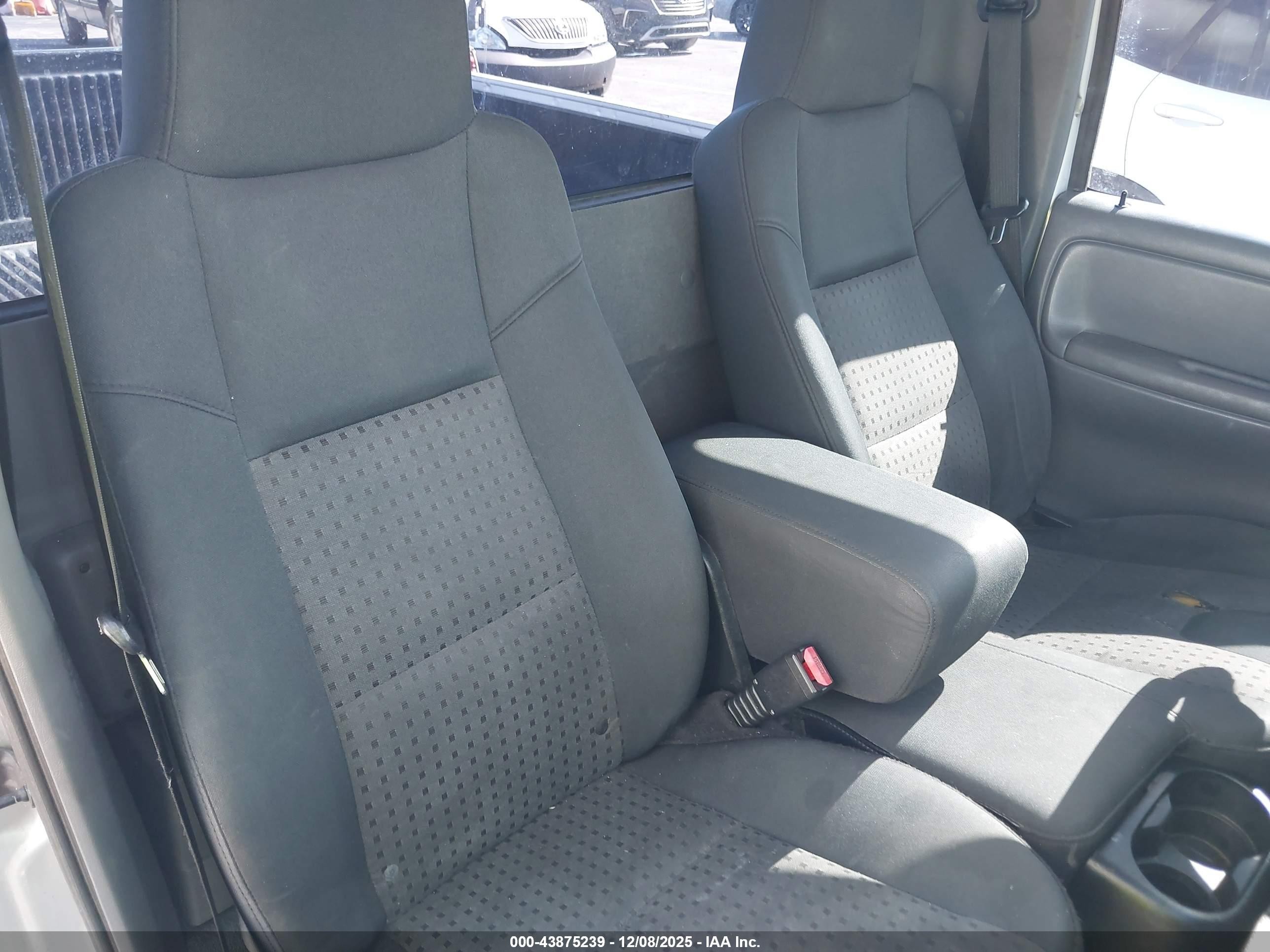 2004 Mazda B2300   Silver vin: 4F4YR12D04TM11053