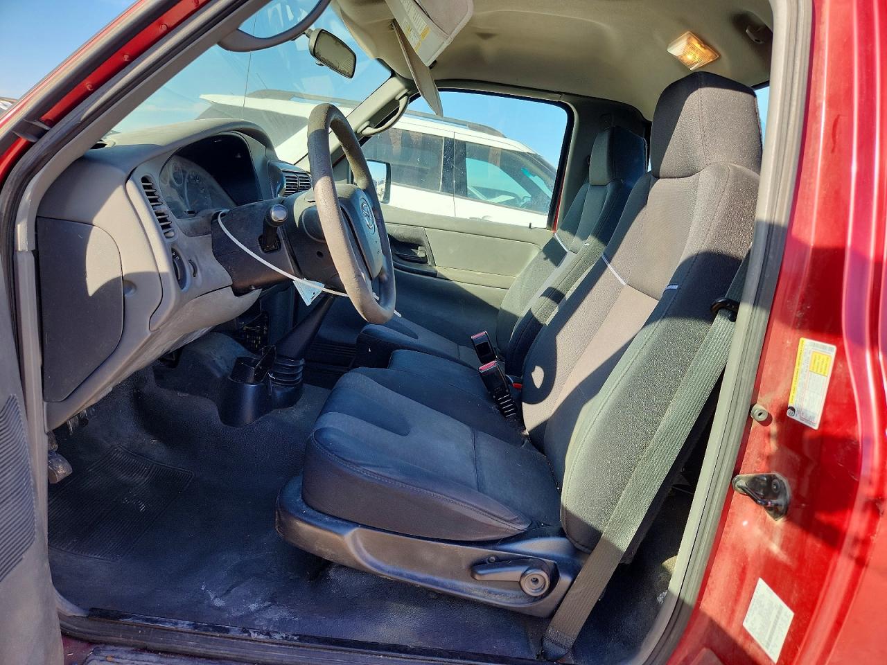 2008 Mazda B2300 Red vin: 4F4YR12D08PM03064