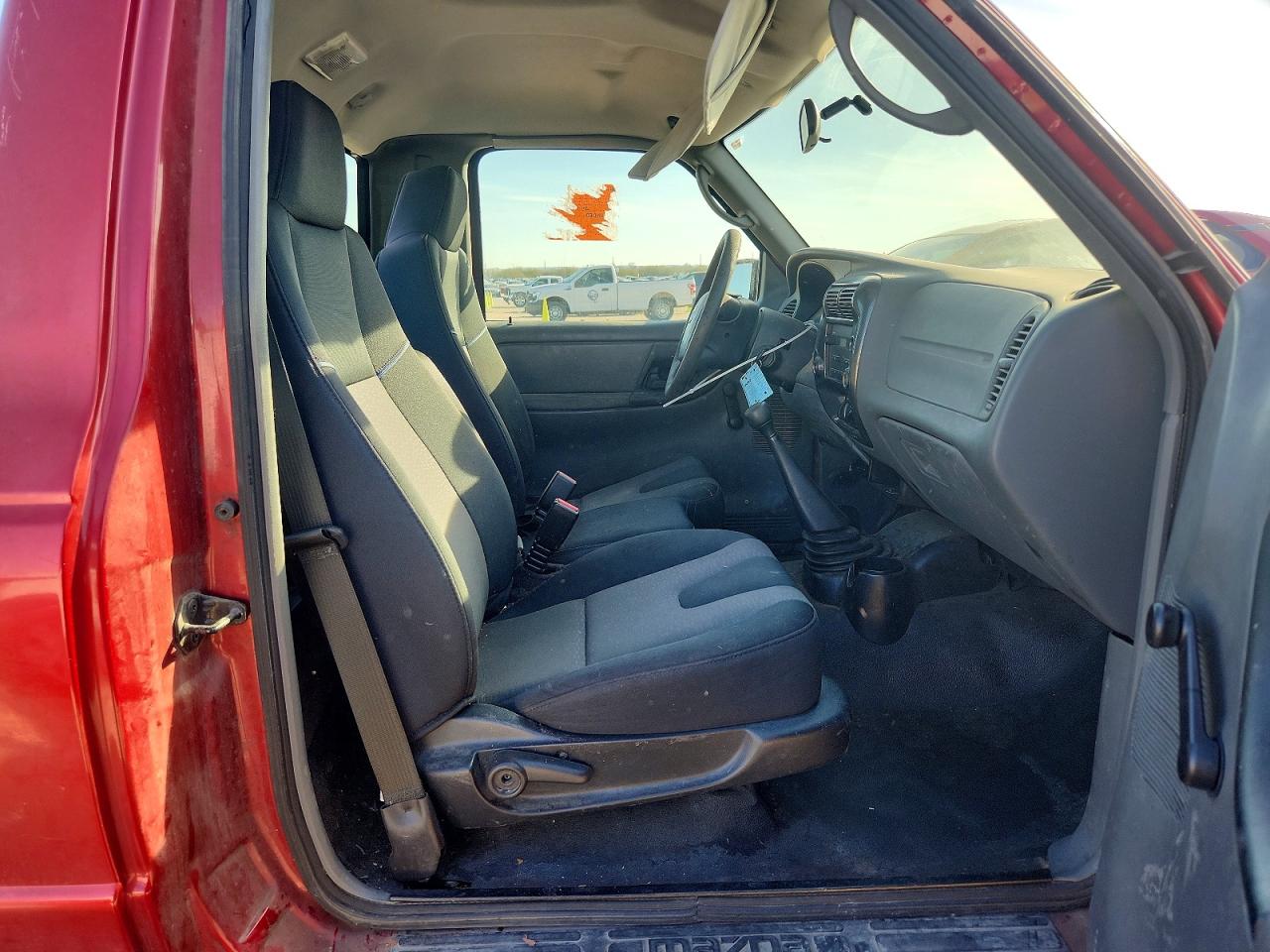 2008 Mazda B2300 Red vin: 4F4YR12D08PM03064