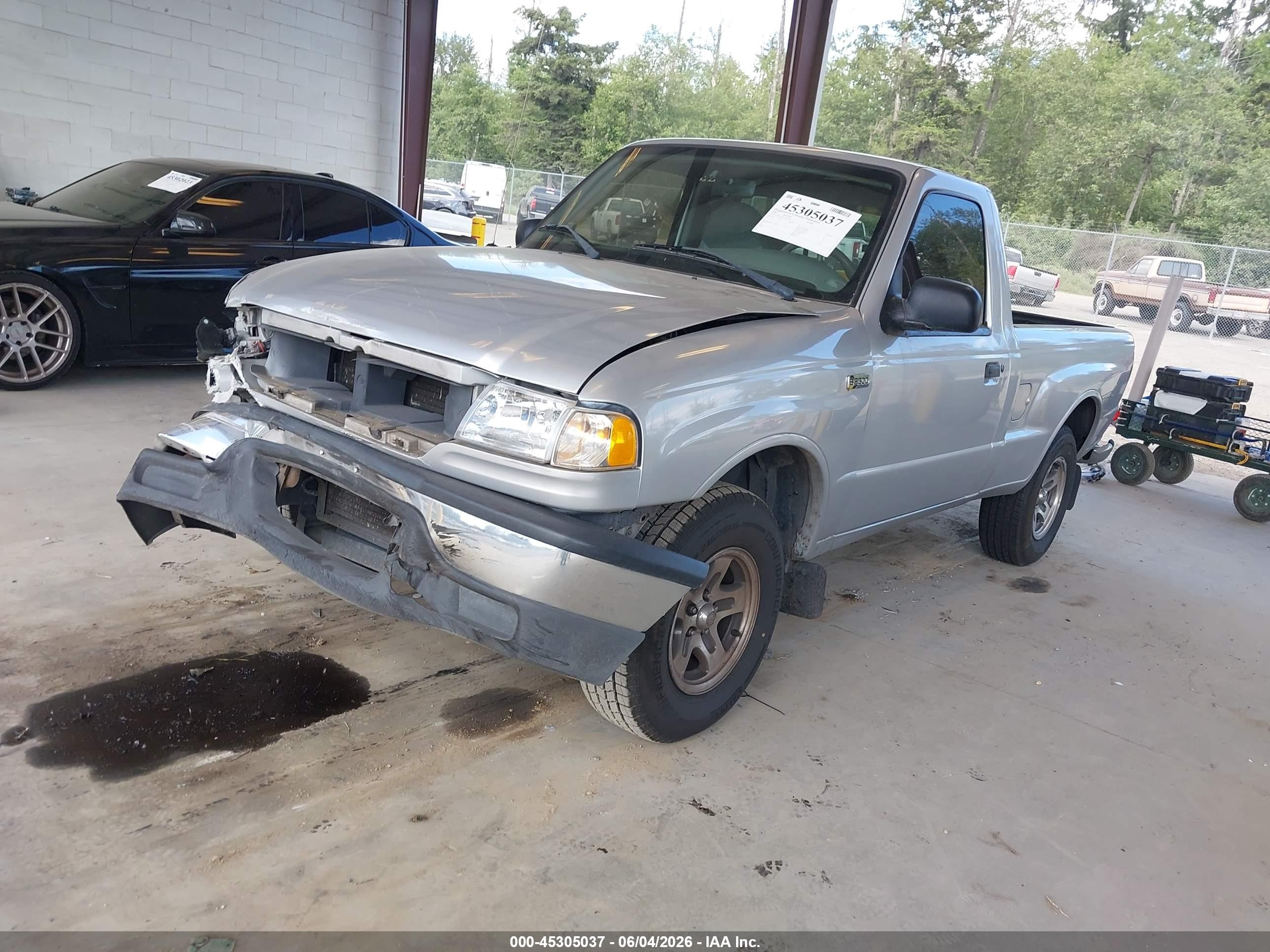 2001 Mazda B2300 Se/sx Silver vin: 4F4YR12D41TM30796