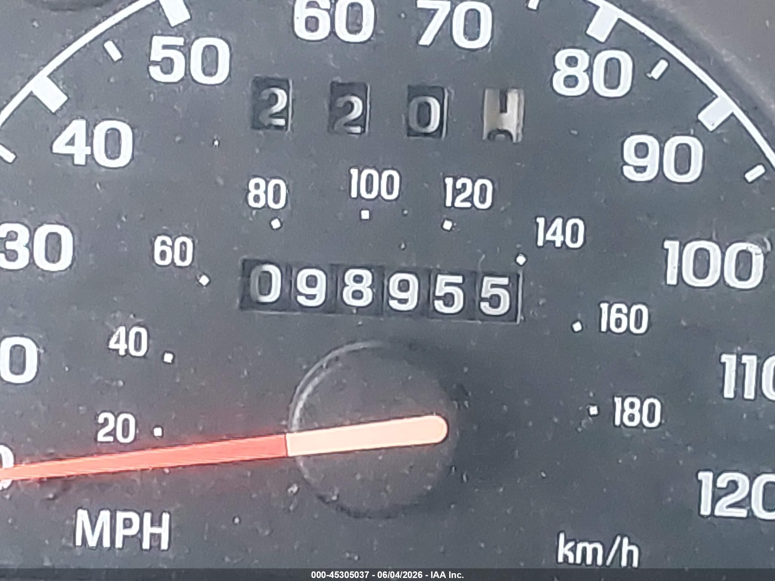 2001 Mazda B2300 Se/sx Silver vin: 4F4YR12D41TM30796