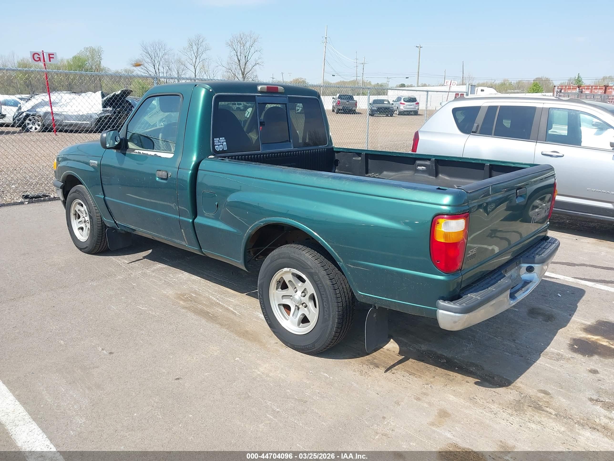 2001 Mazda B2300 Se/sx Green vin: 4F4YR12D51TM18818