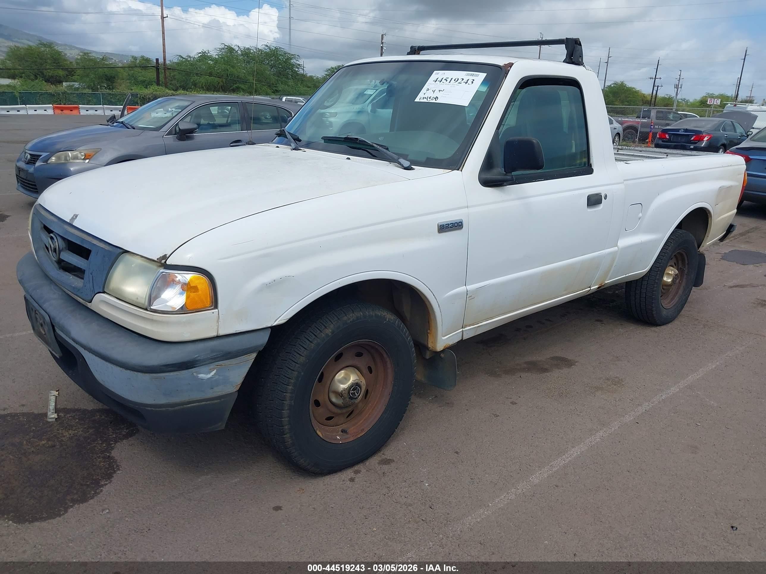 2004 Mazda B2300   White vin: 4F4YR12D54TM07547