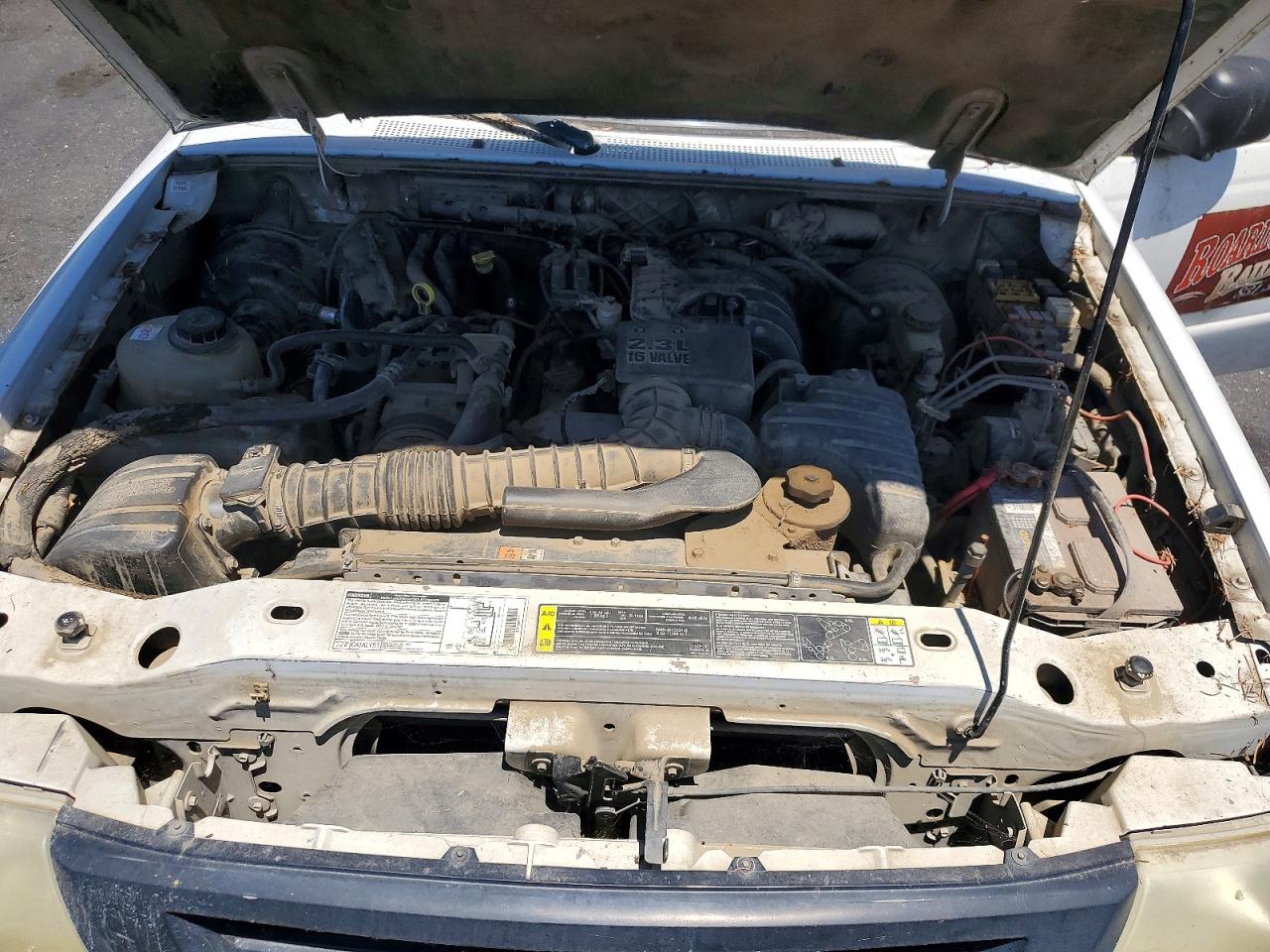 2002 Mazda B2300 White vin: 4F4YR12D62TM23351