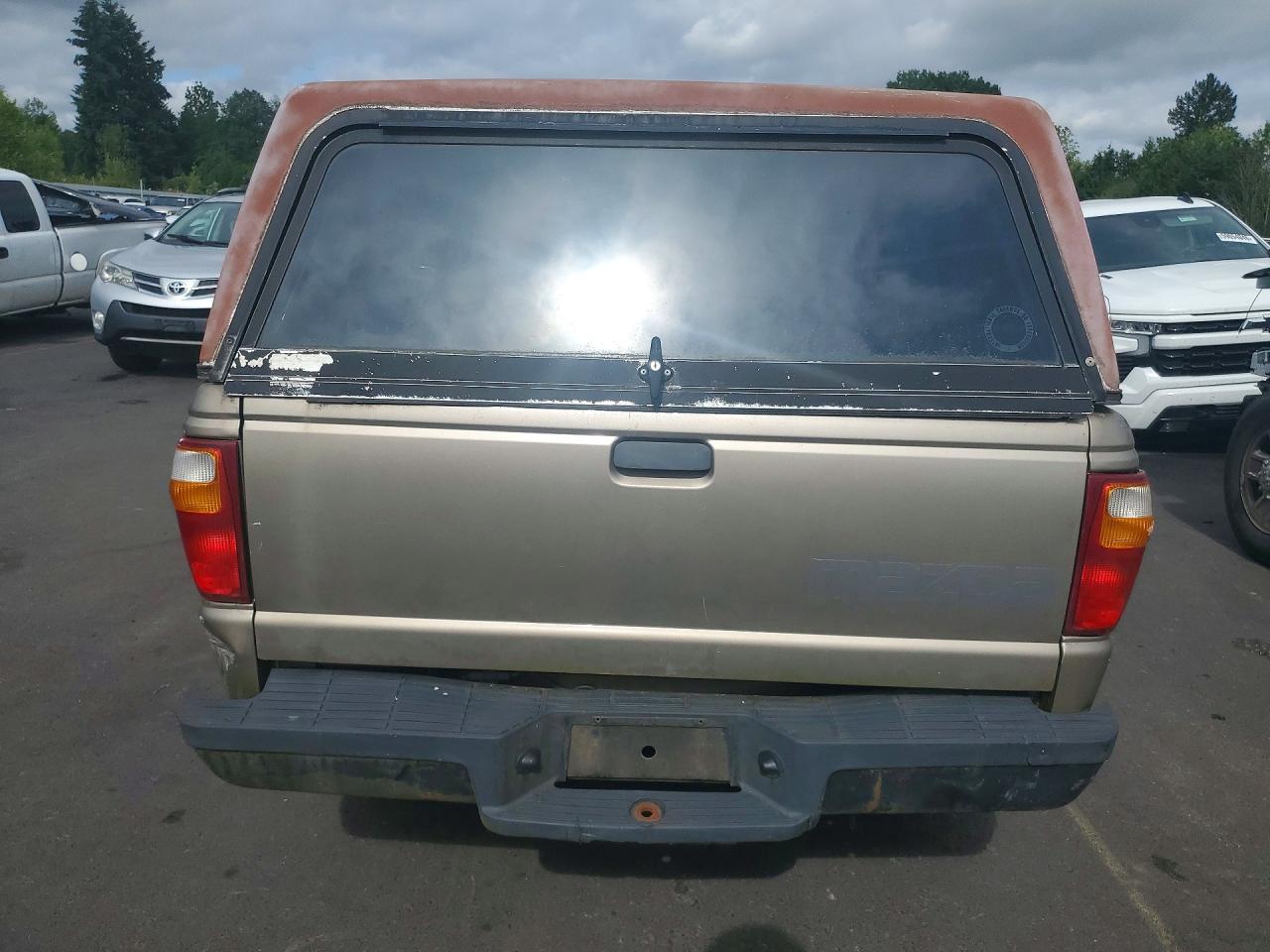 2006 Mazda B2300 Beige vin: 4F4YR12D66PM02966