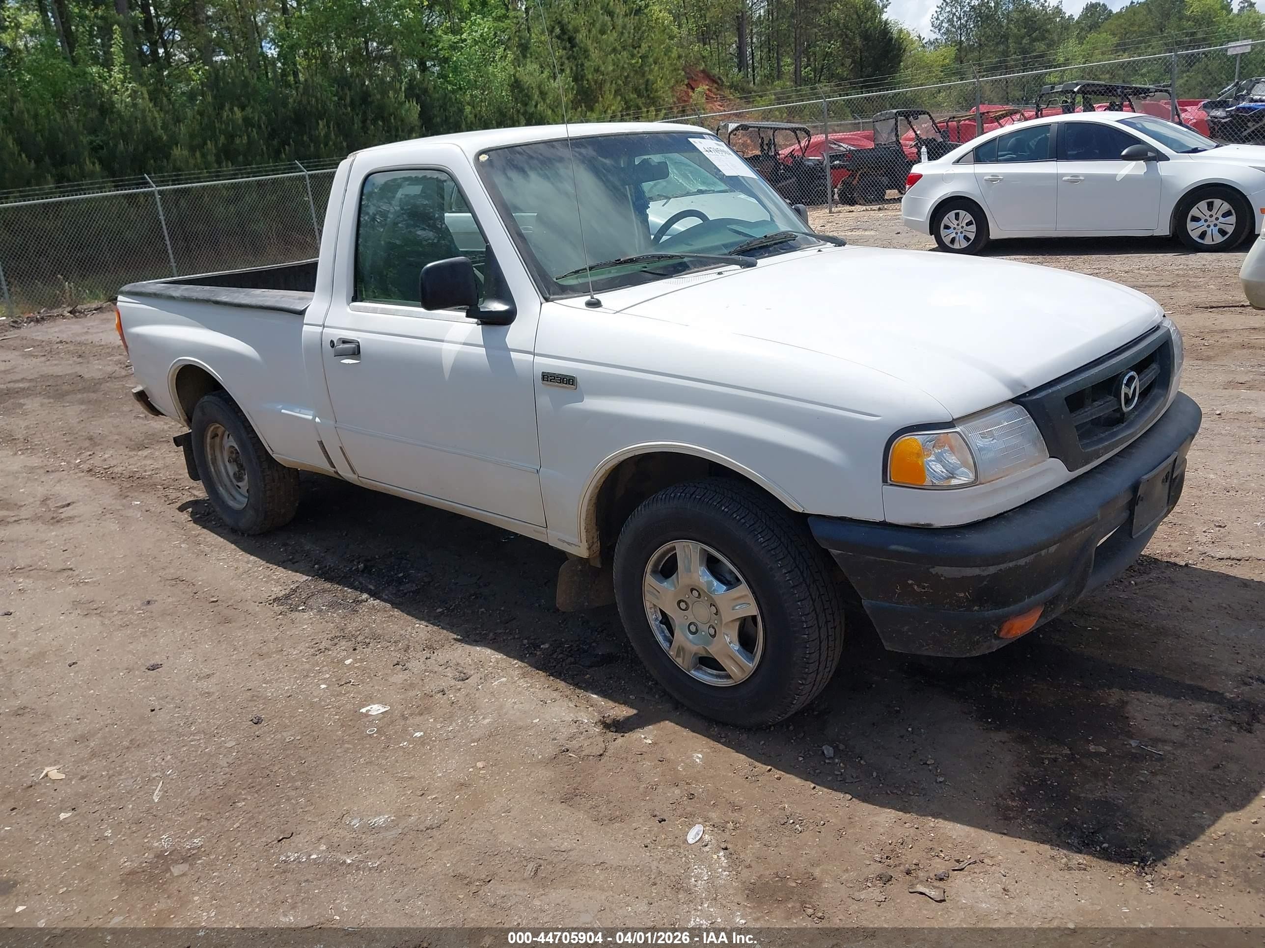 2001 Mazda B2300 Se/sx White vin: 4F4YR12D71TM25589