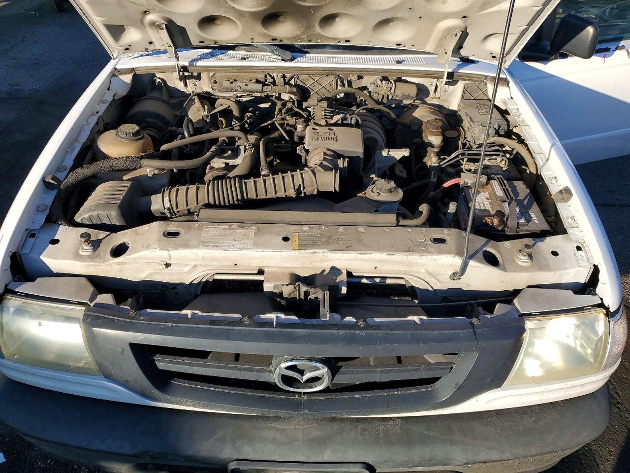 2004 Mazda B2300 White vin: 4F4YR12D94TM07521