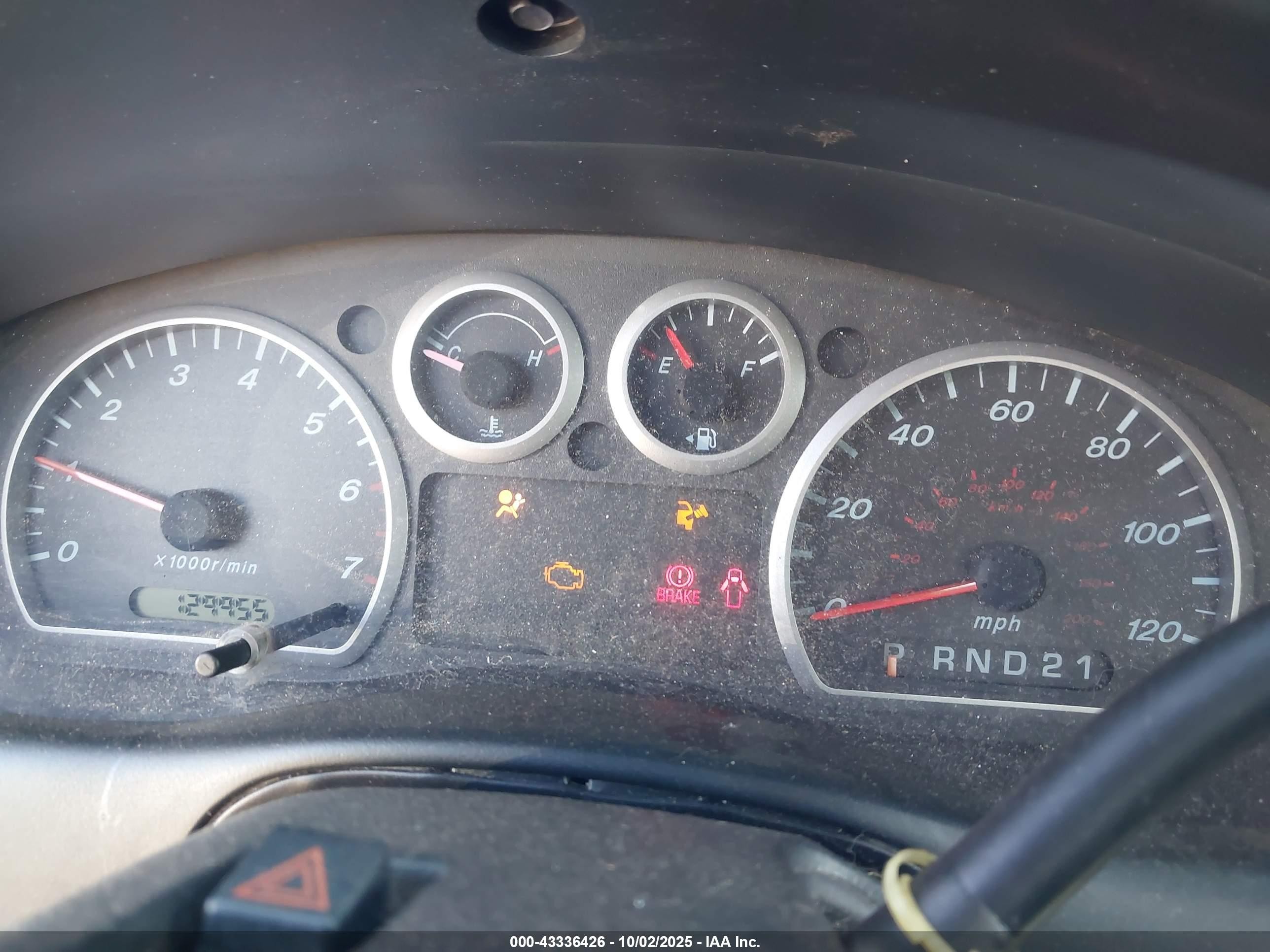 2004 Mazda B2300   Beige vin: 4F4YR12DX4TM00125