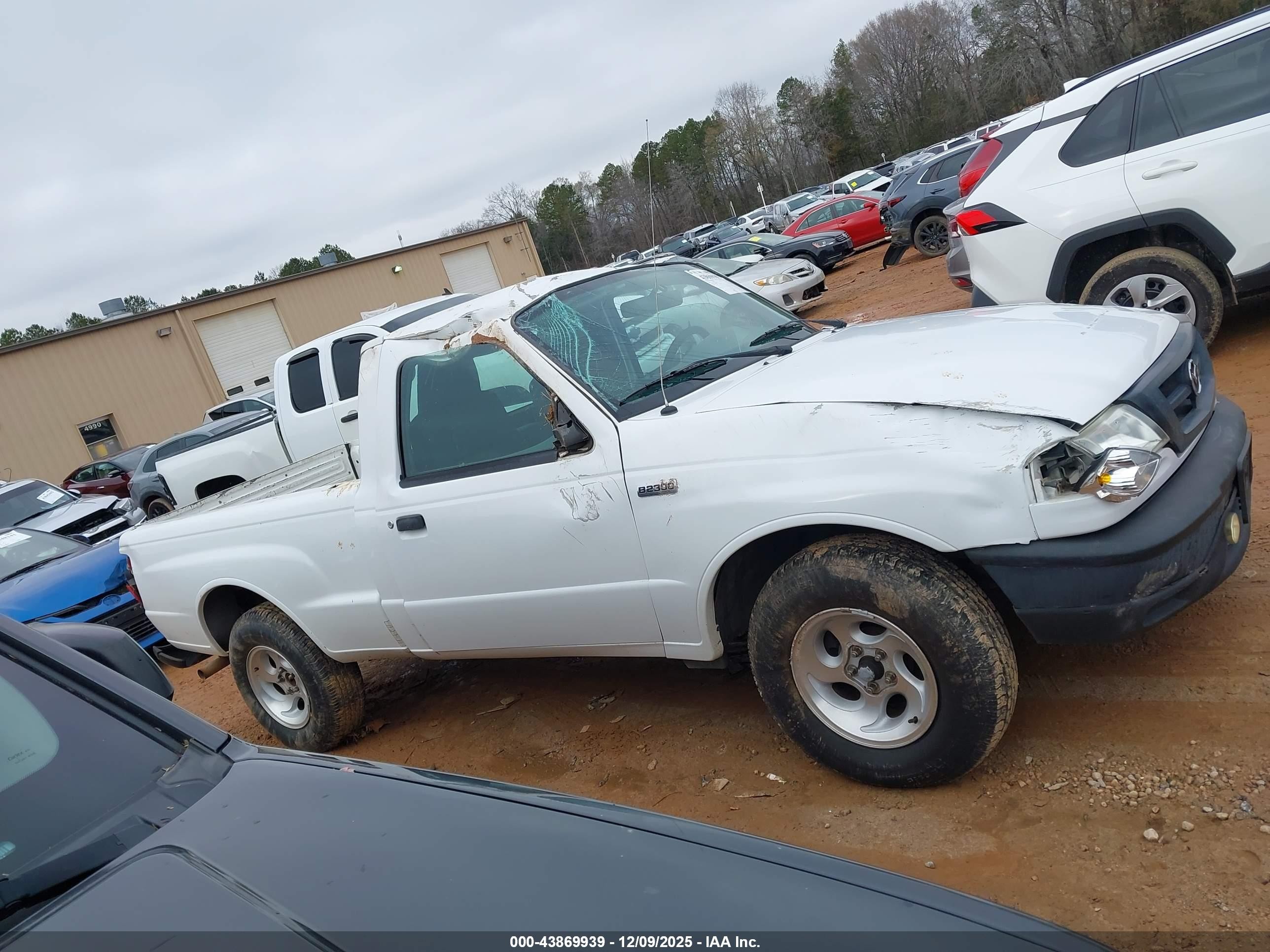 2004 Mazda B2300   White vin: 4F4YR12DX4TM04384