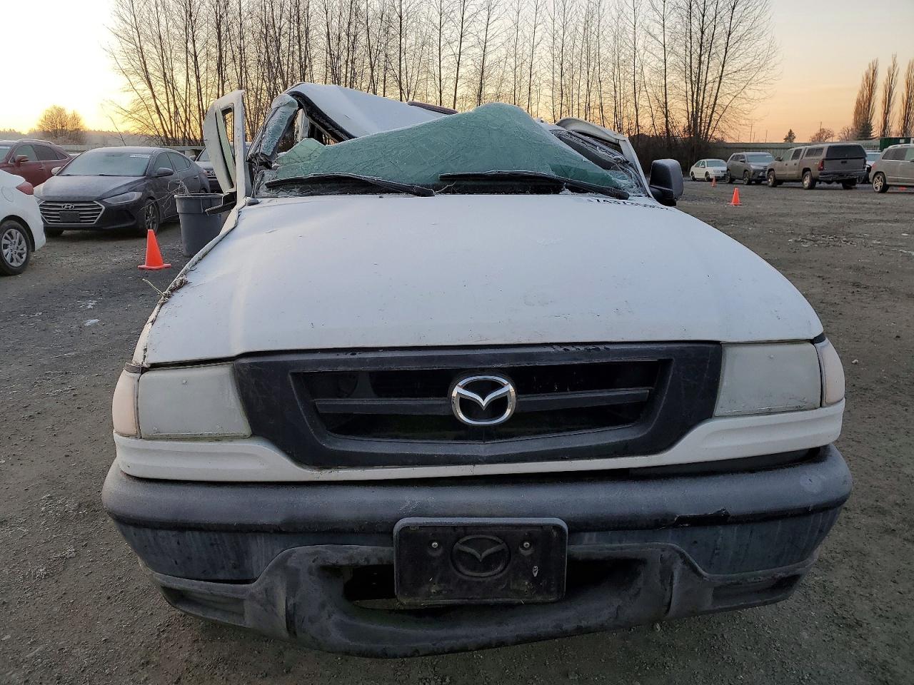 2008 Mazda B2300 White vin: 4F4YR12DX8PM02245