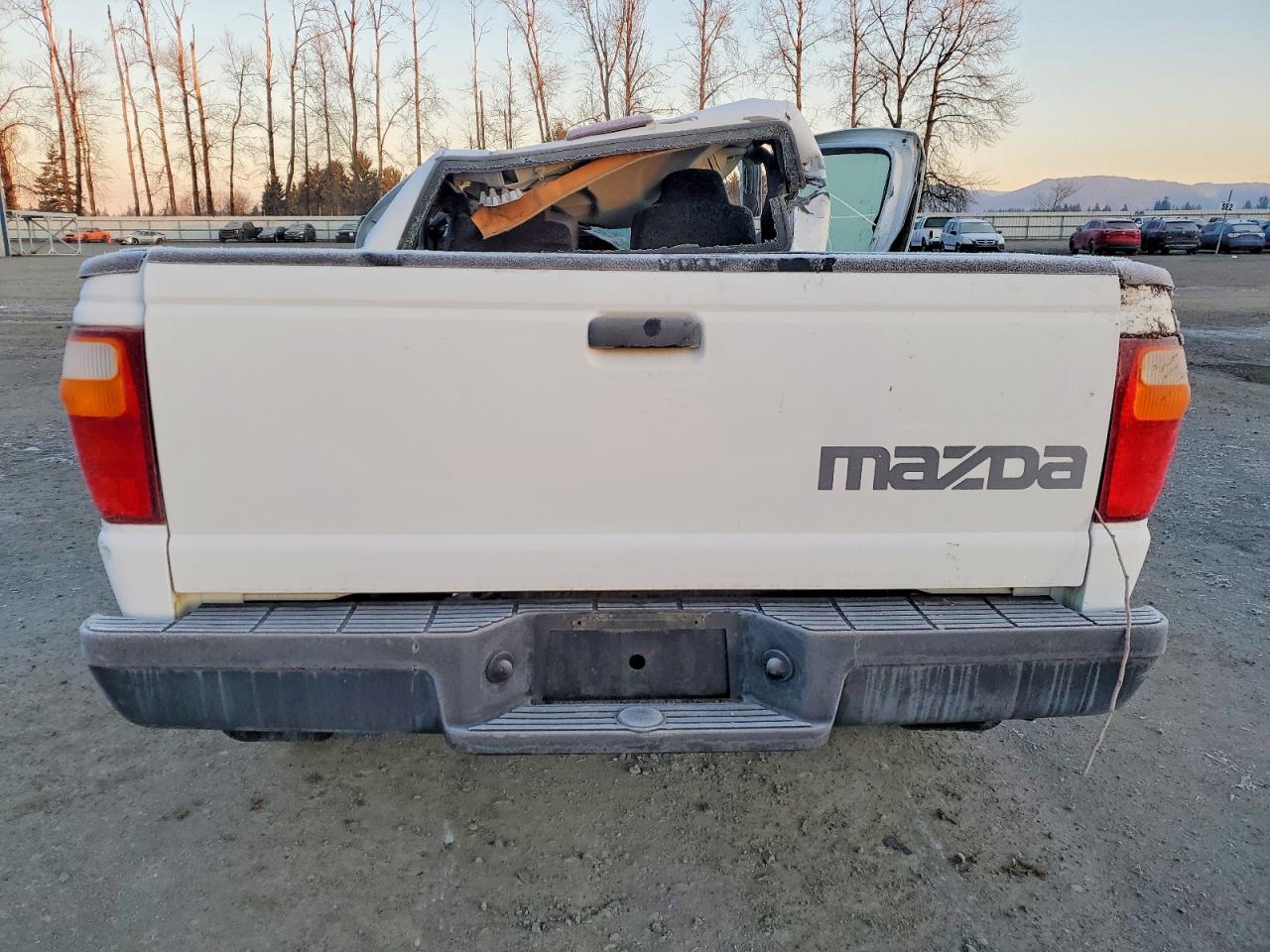 2008 Mazda B2300 White vin: 4F4YR12DX8PM02245