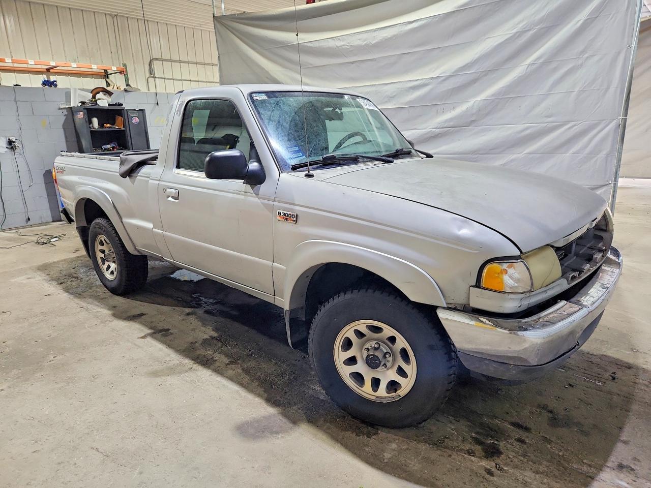 2004 Mazda B3000 Silver vin: 4F4YR12U34TM09779