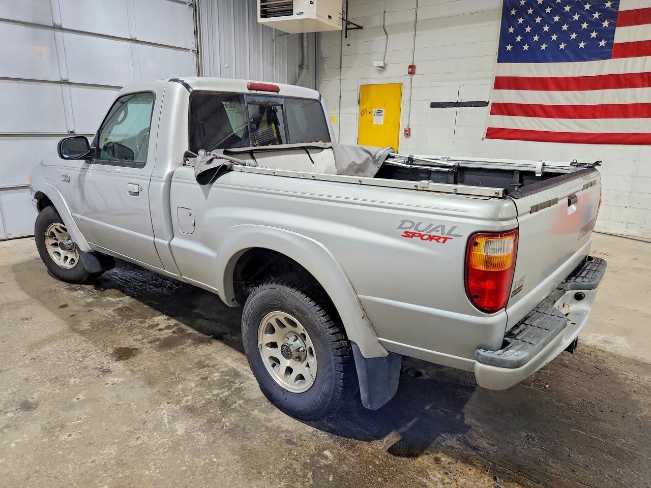 2004 Mazda B3000 Silver vin: 4F4YR12U34TM09779
