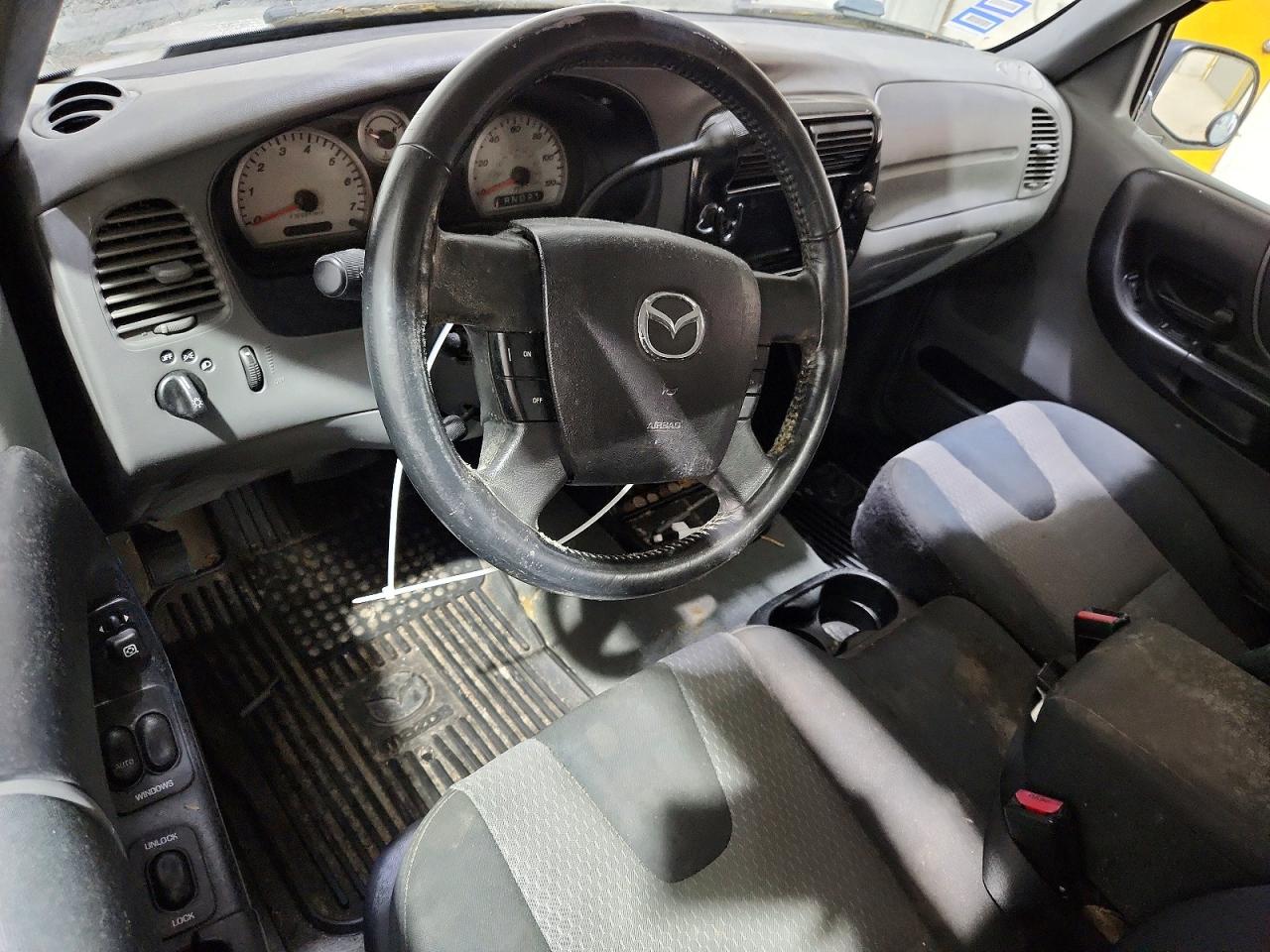 2004 Mazda B3000 Silver vin: 4F4YR12U34TM09779