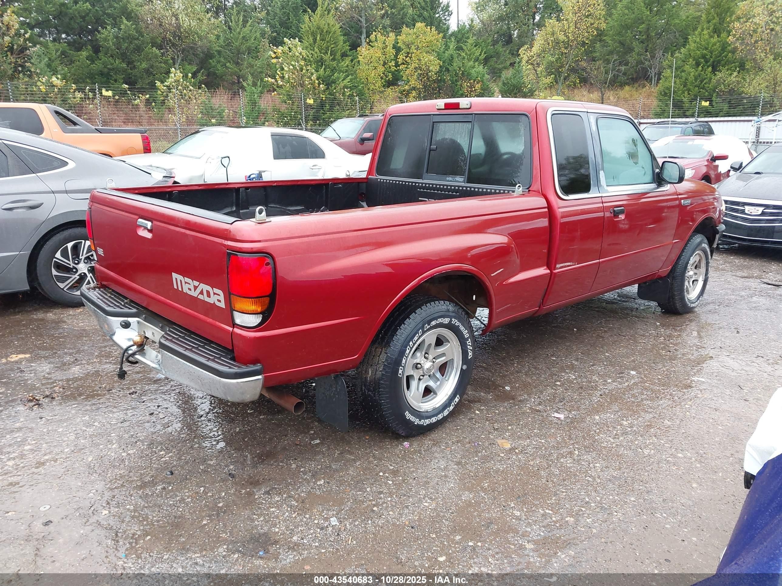 1999 Mazda B2500 Se Maroon vin: 4F4YR16C0XTM47542