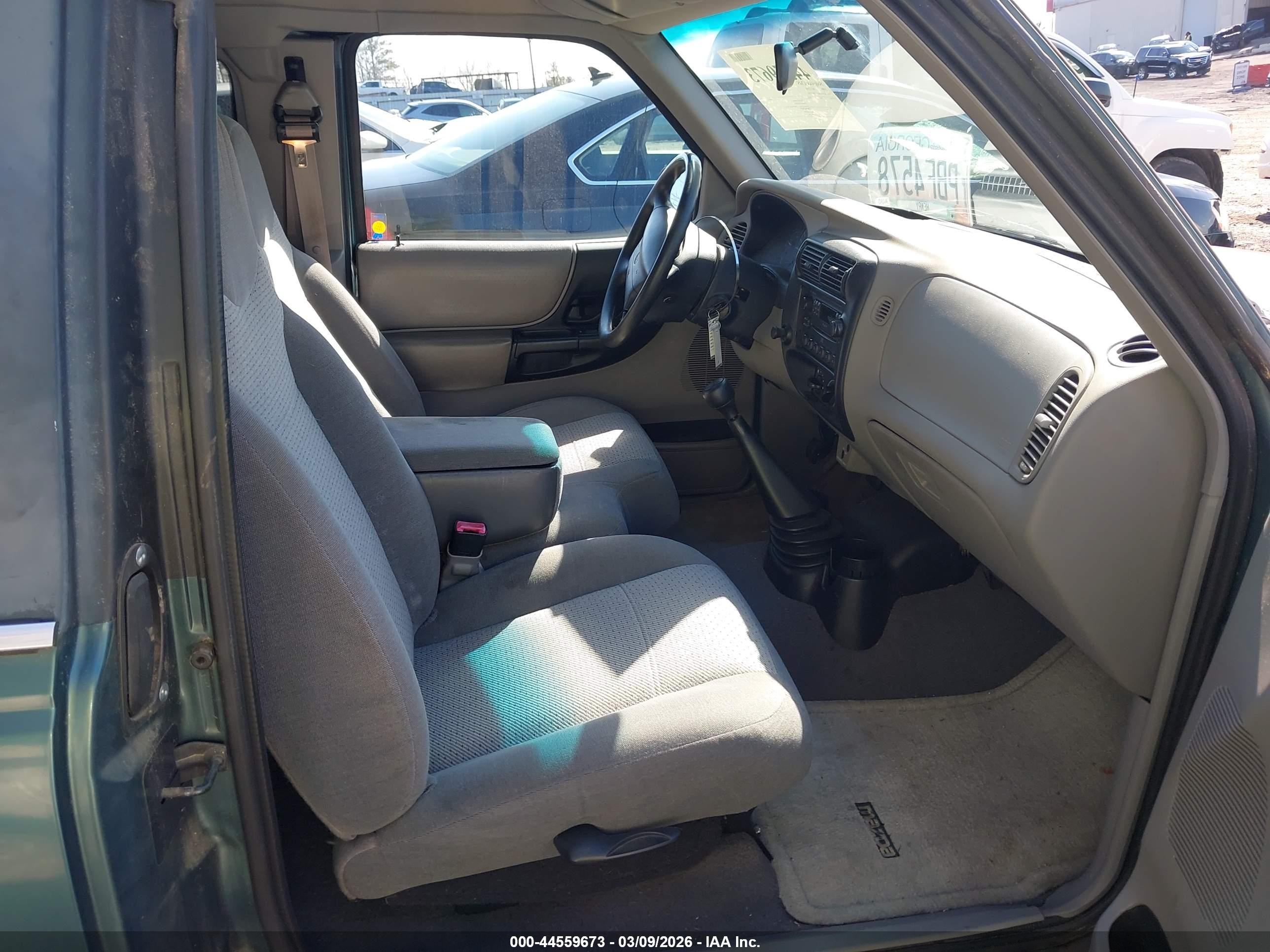 1999 Mazda B2500 Se Green vin: 4F4YR16C1XTM07258