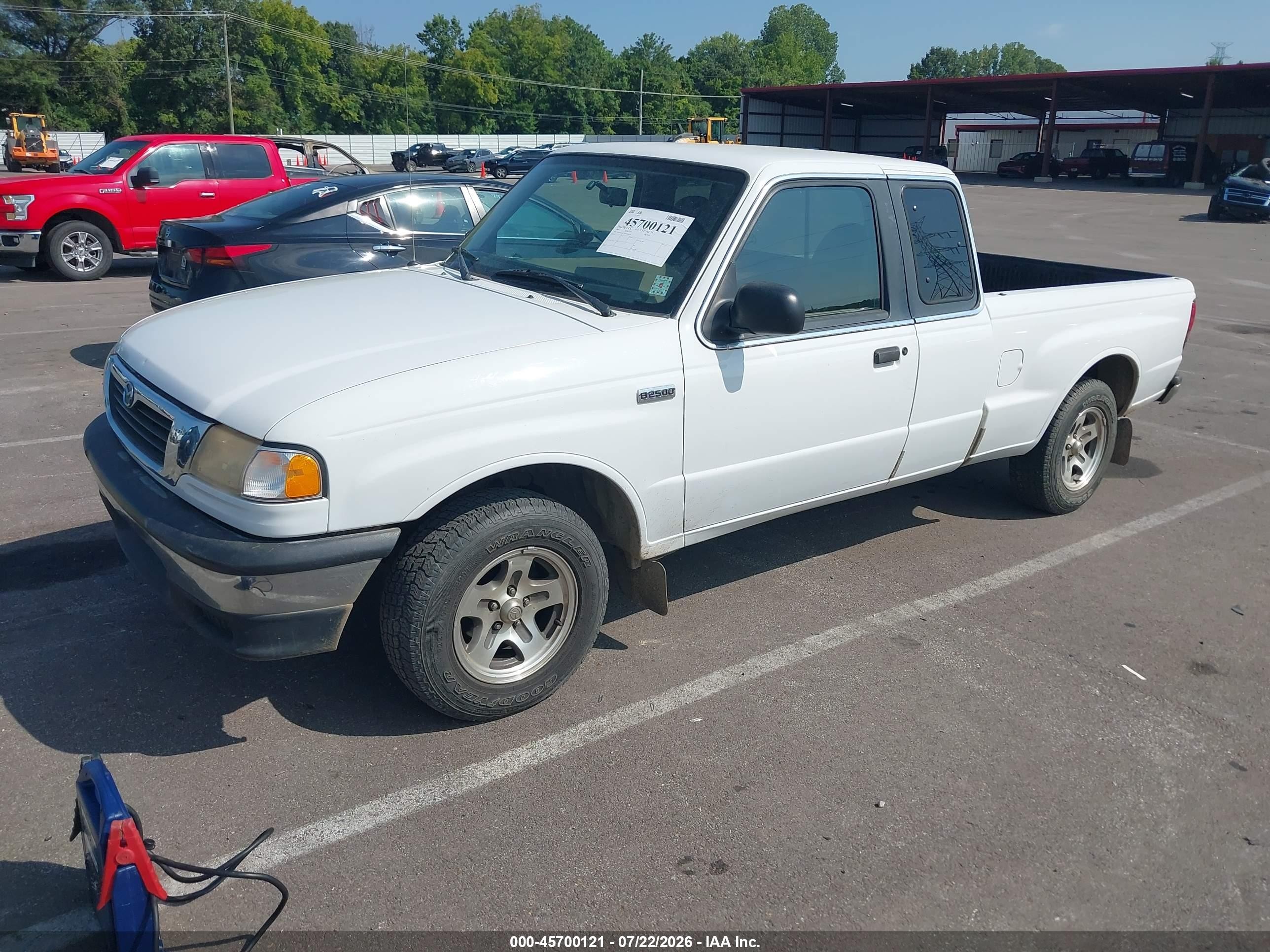 1999 Mazda B2500 Se White vin: 4F4YR16C1XTM46626